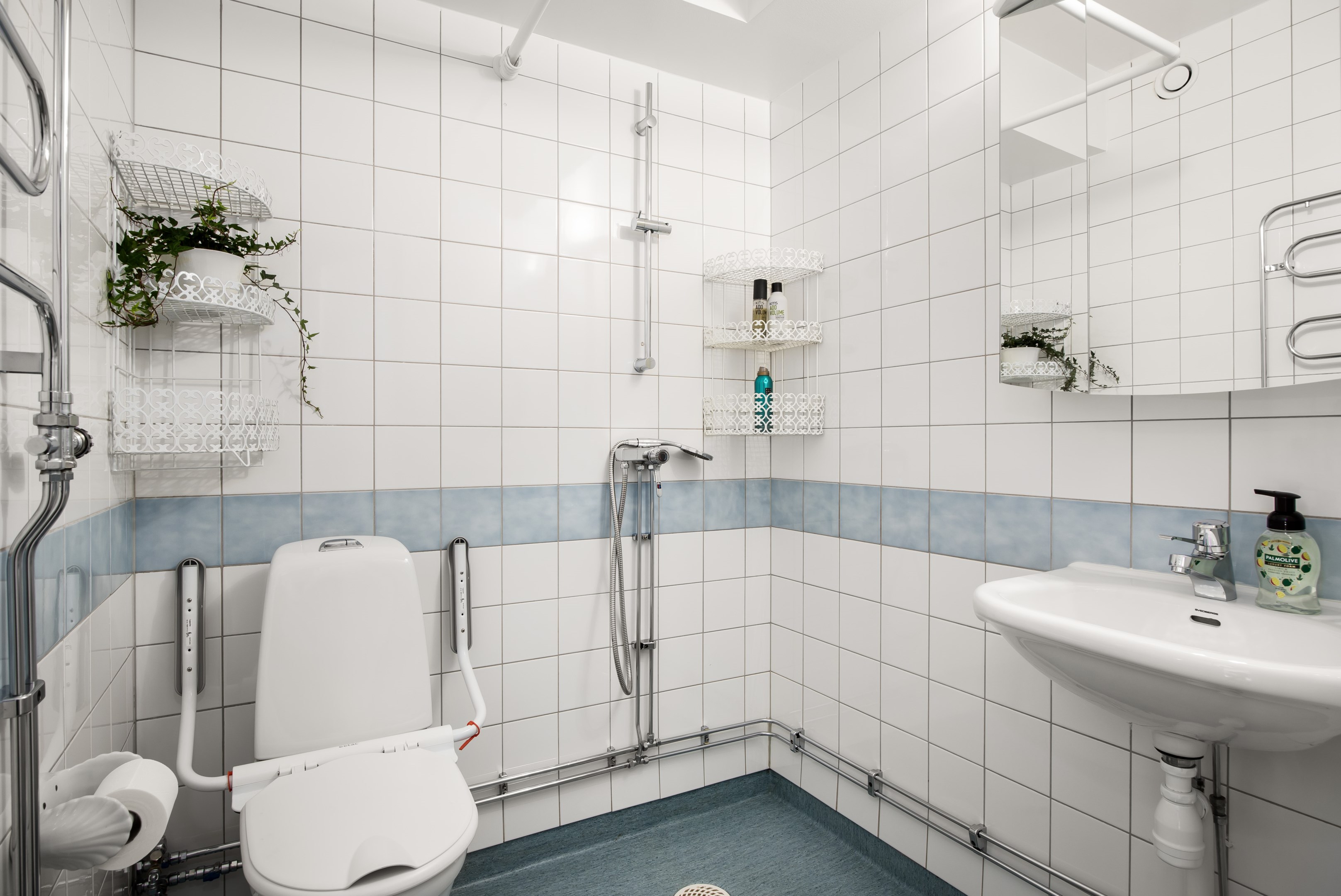 Bostadsbild från Utövägen 7, Såld i Västra Orminge, Nacka