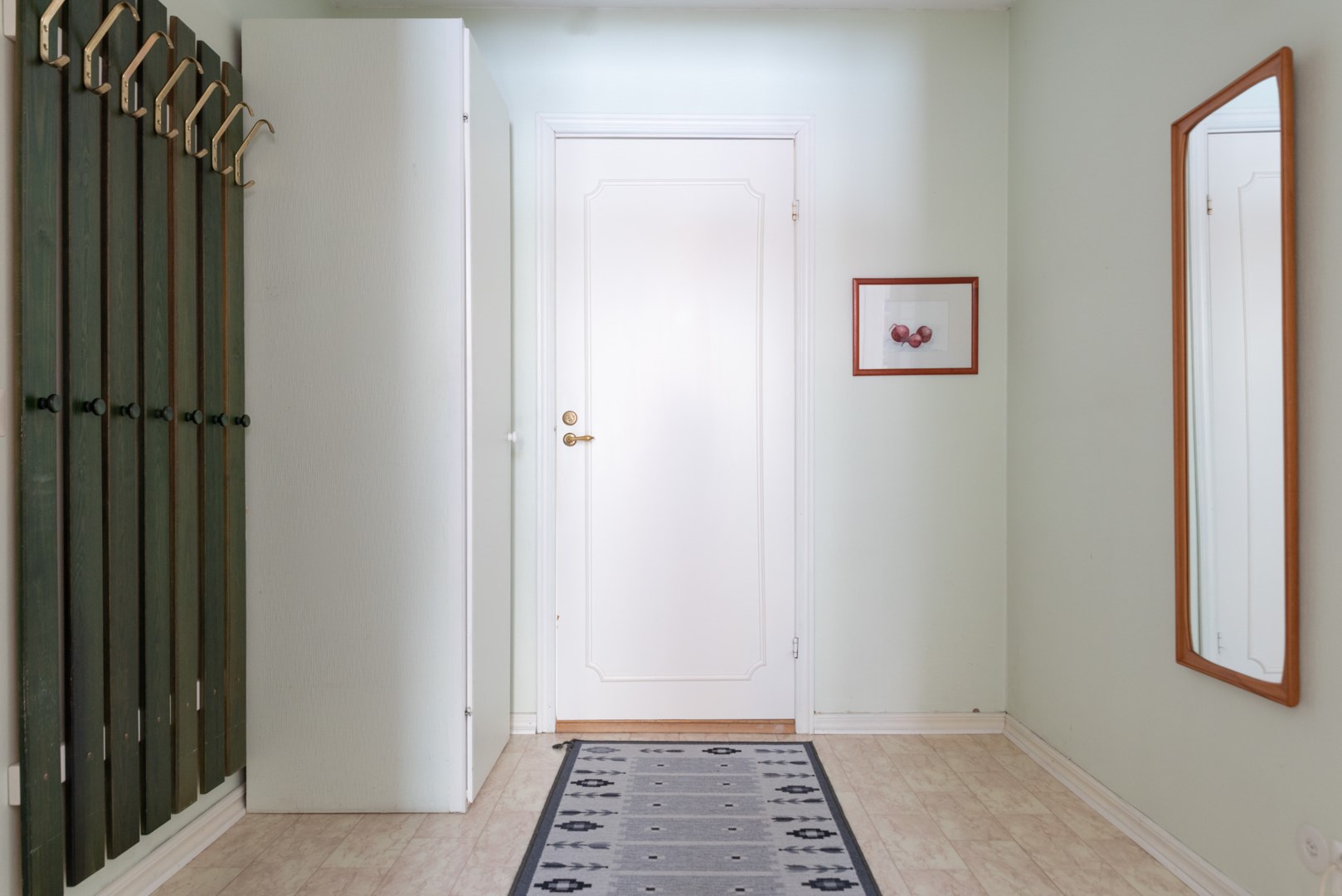 Bostadsbild från Smältverksgatan 108, Såld i Bäckby, Västerås