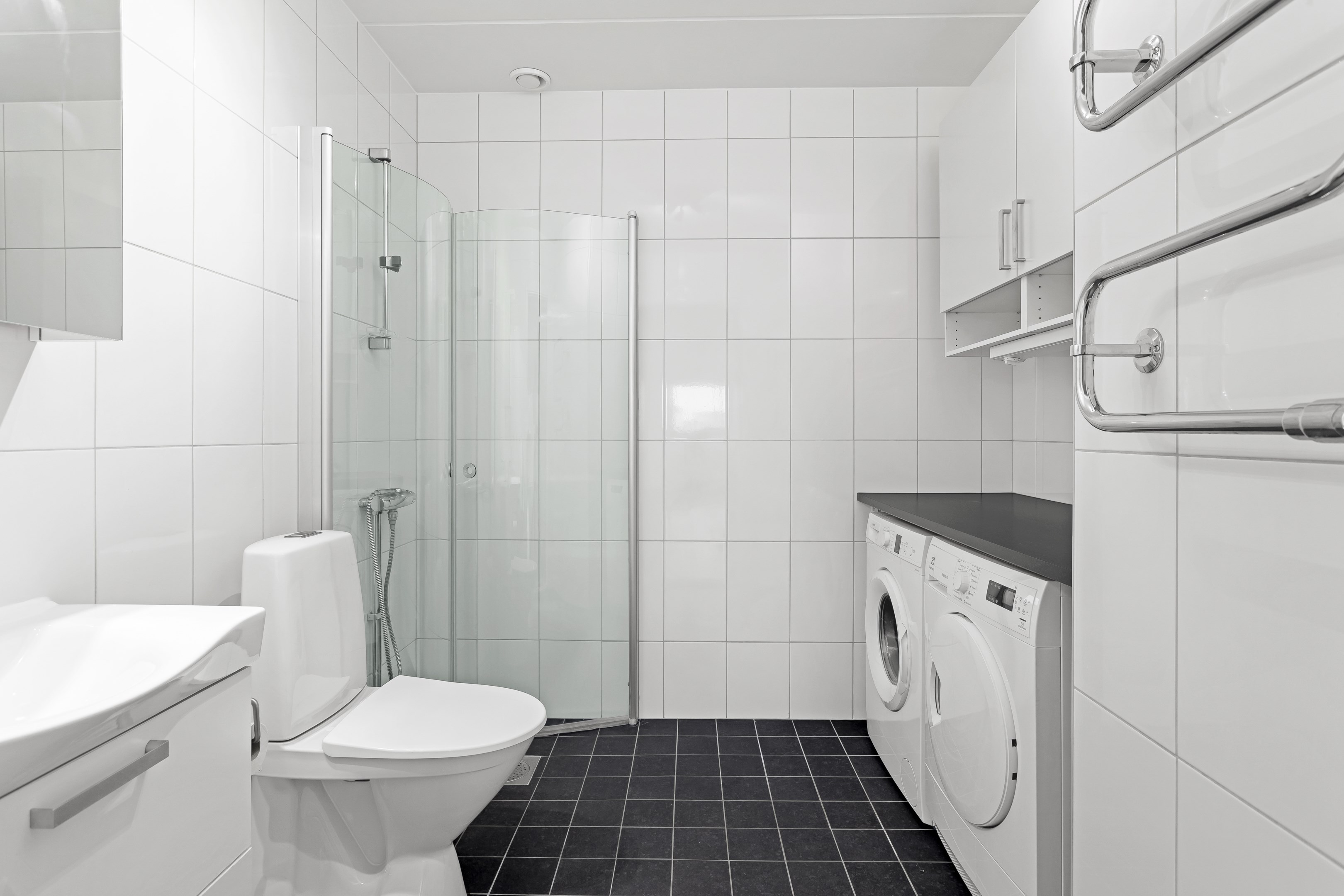 Bostadsbild från Råbyvägen 48, Såld i Kvarngärdet, Uppsala