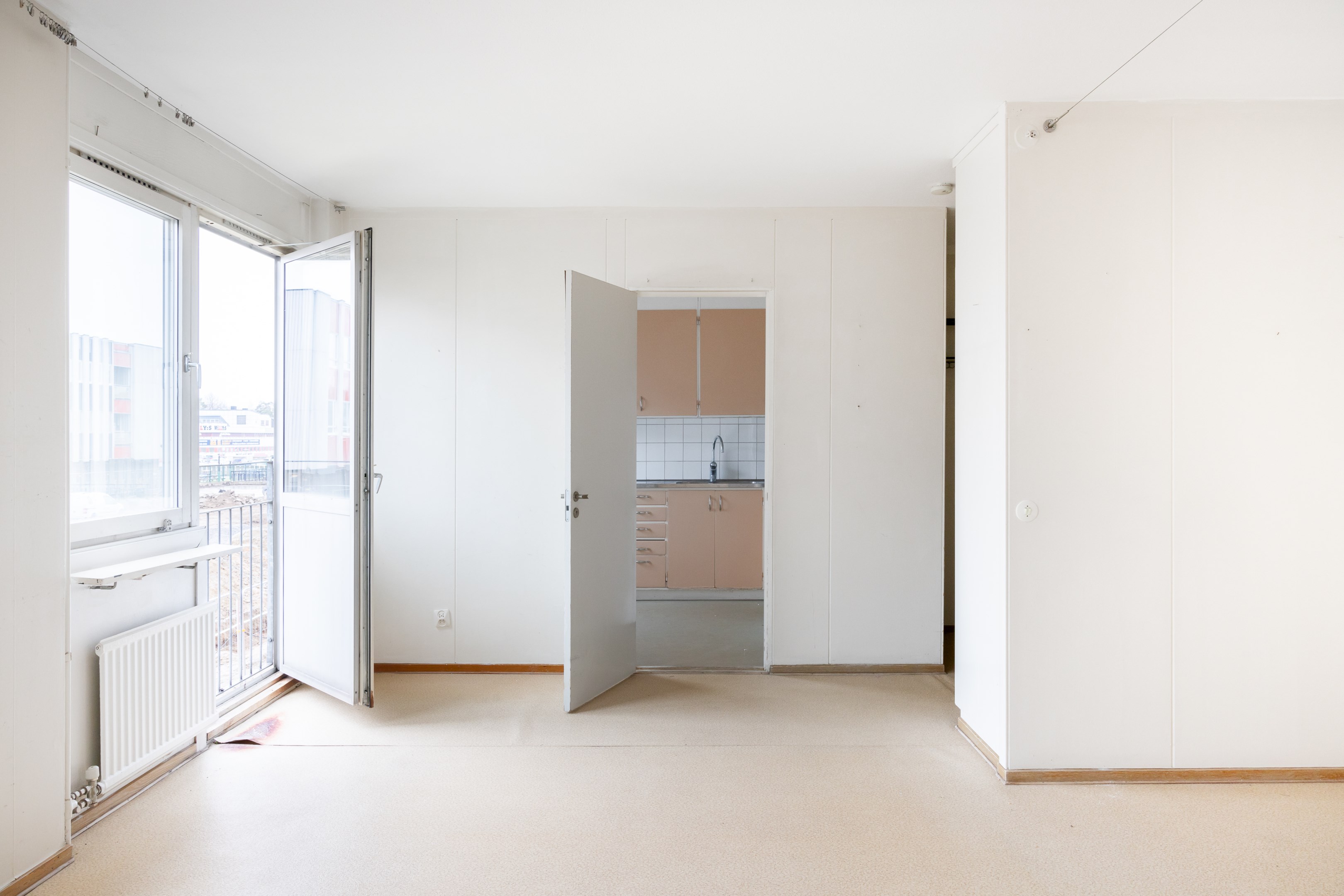 Till höger skymtar sovalokoven