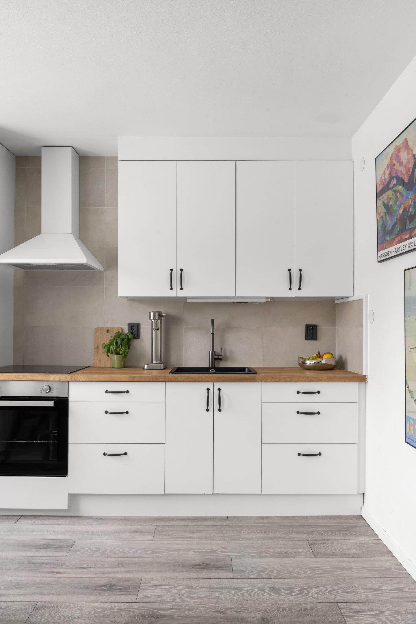 Bostadsbild från Fjärdhundragatan 14, Såld i Tunabackar, Uppsala