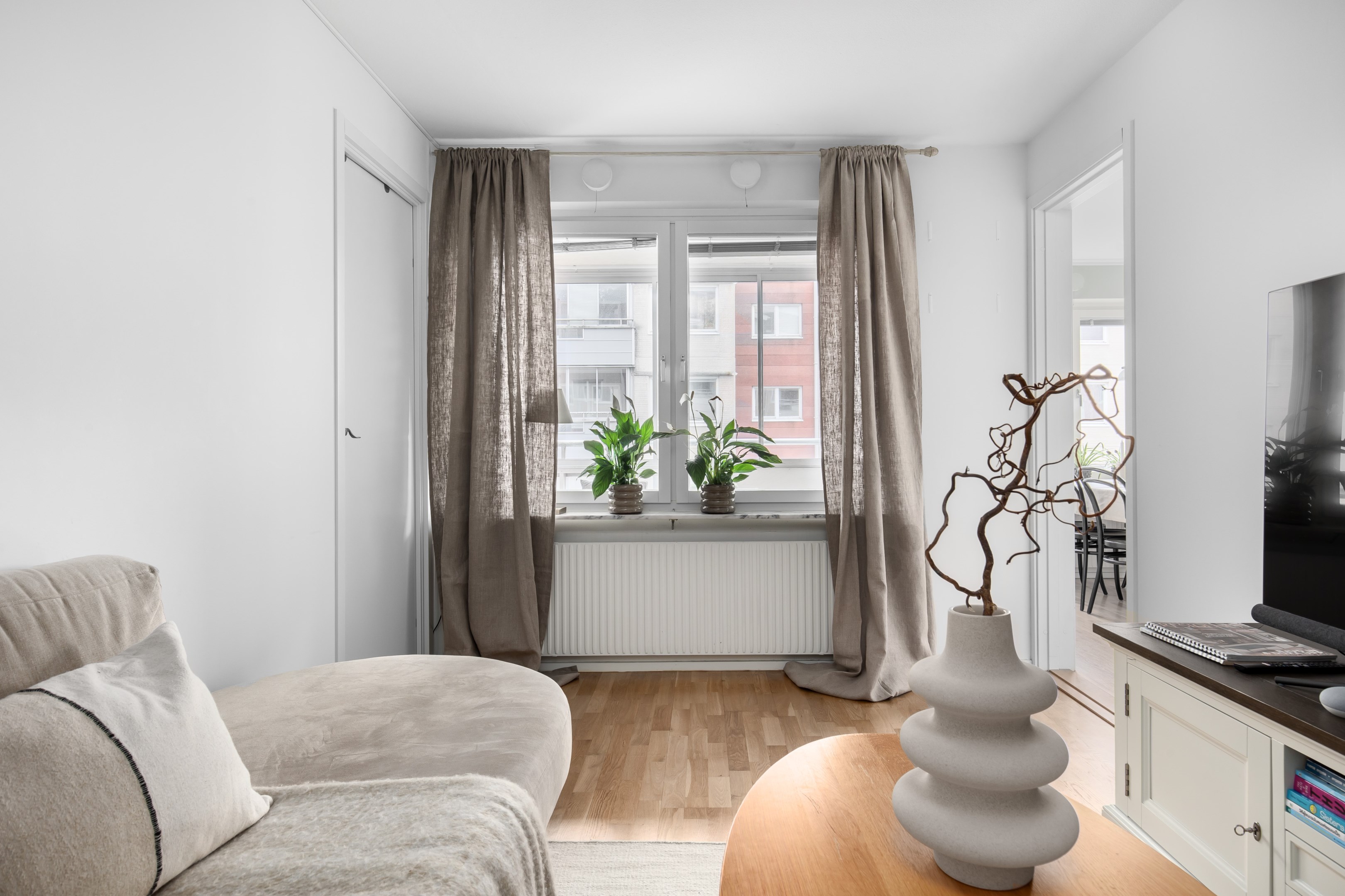 Bostadsbild från Landåvägen 73, Såld i Jarlaberg, Nacka