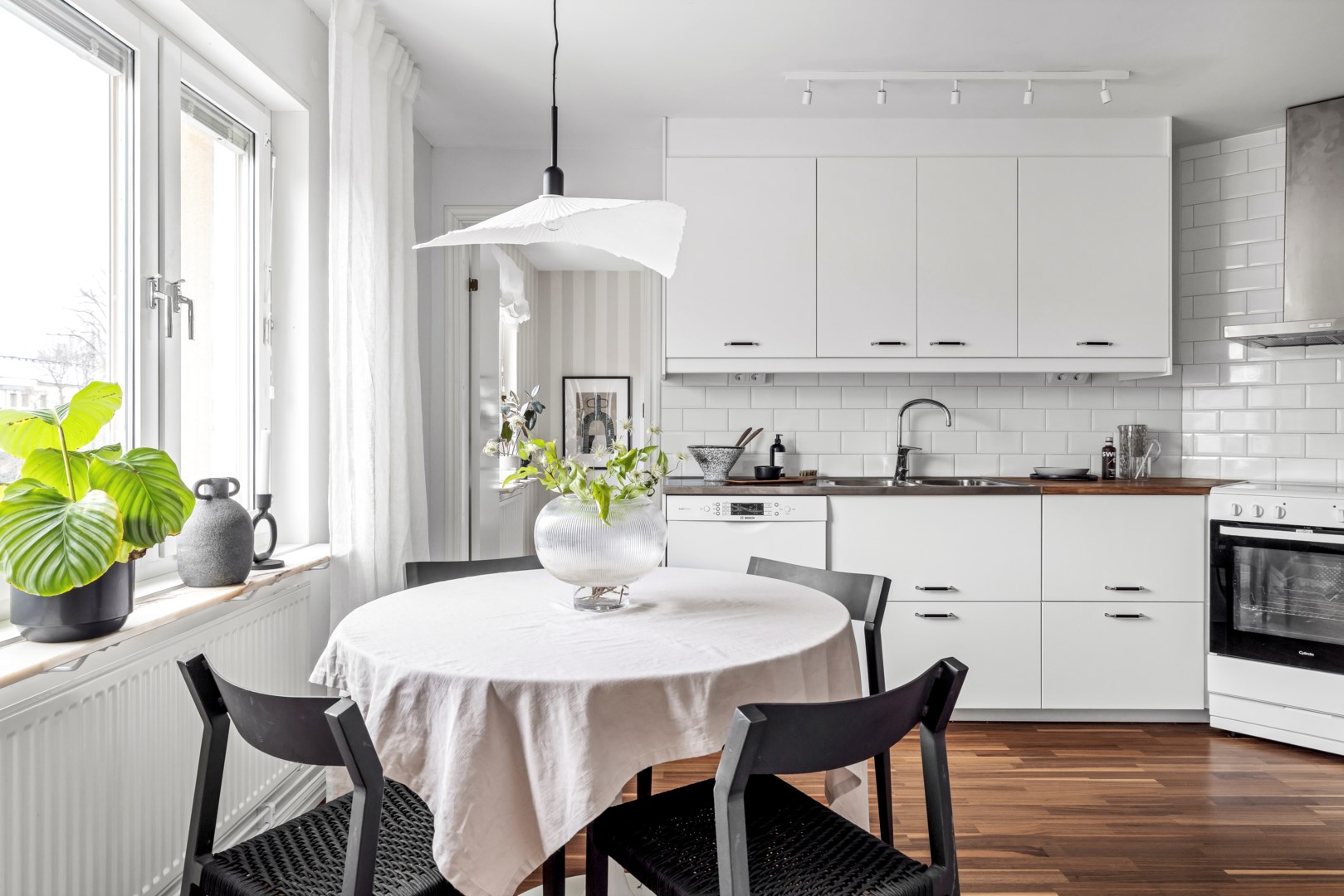 Bostadsbild från Ulleråkersvägen 68, Såld i Ulleråker, Uppsala