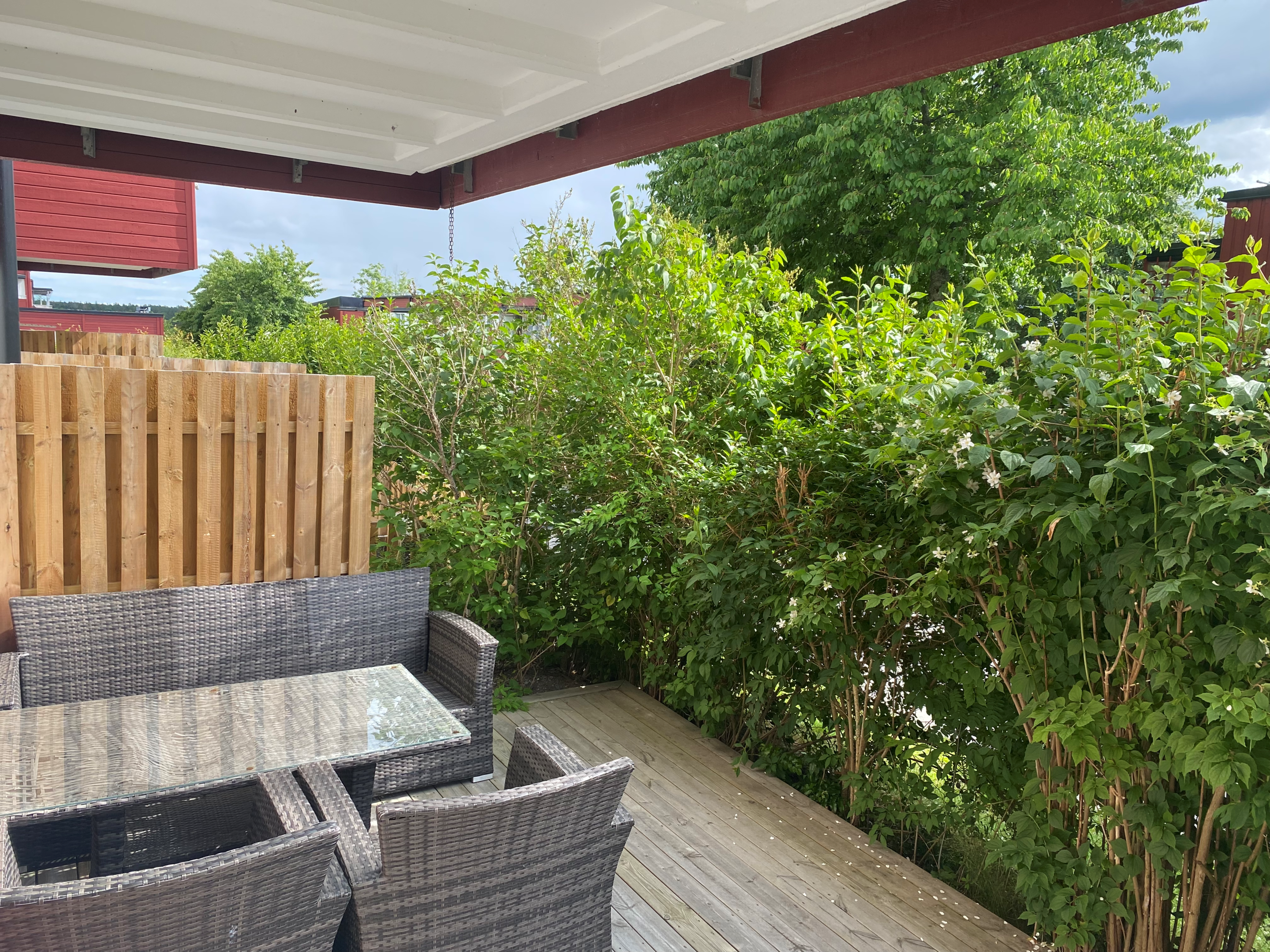 Bostadsbild från Ljuskärrsvägen 77, BV, Såld i Saltsjöbaden - Ljuskärrsberget, Nacka