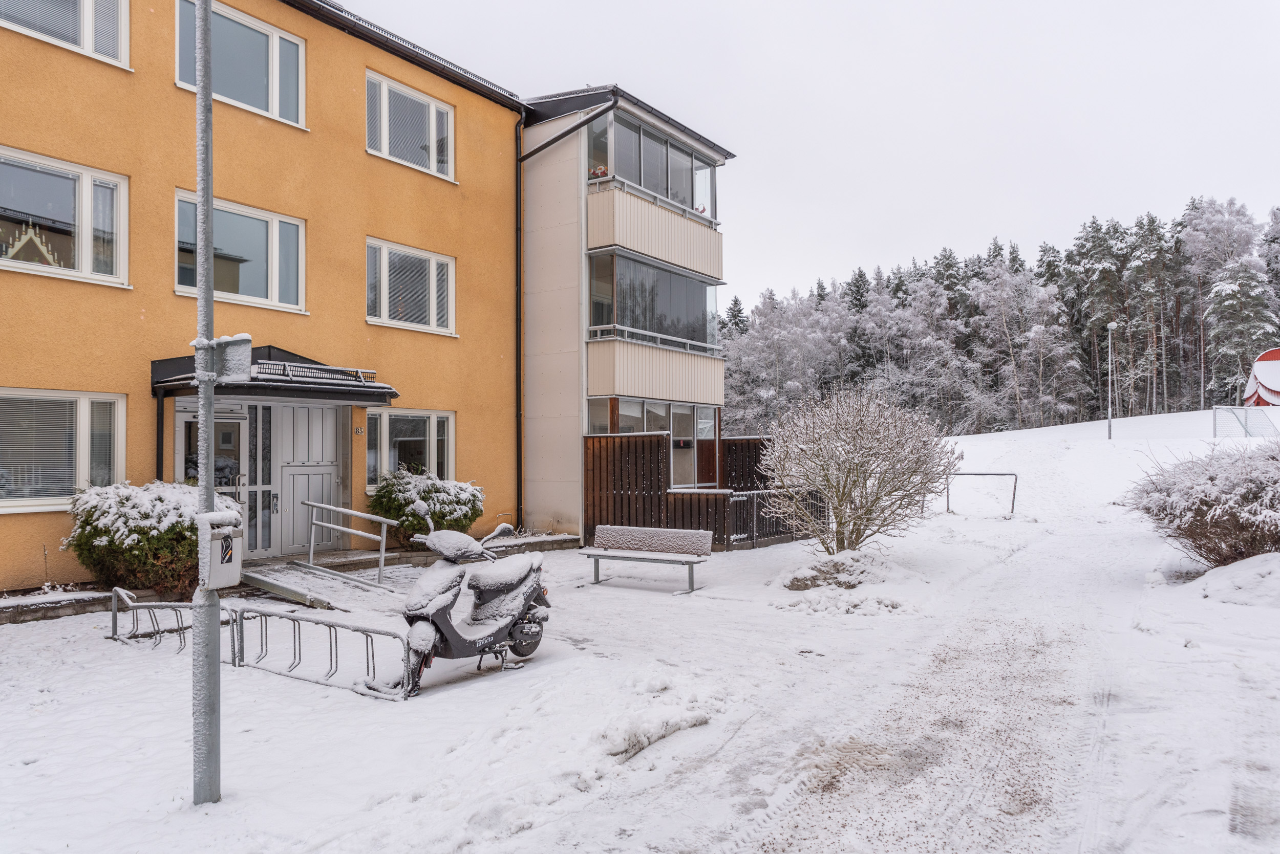 Bostadsbild från Kungsfågelgatan 85, Såld i Råby, Västerås
