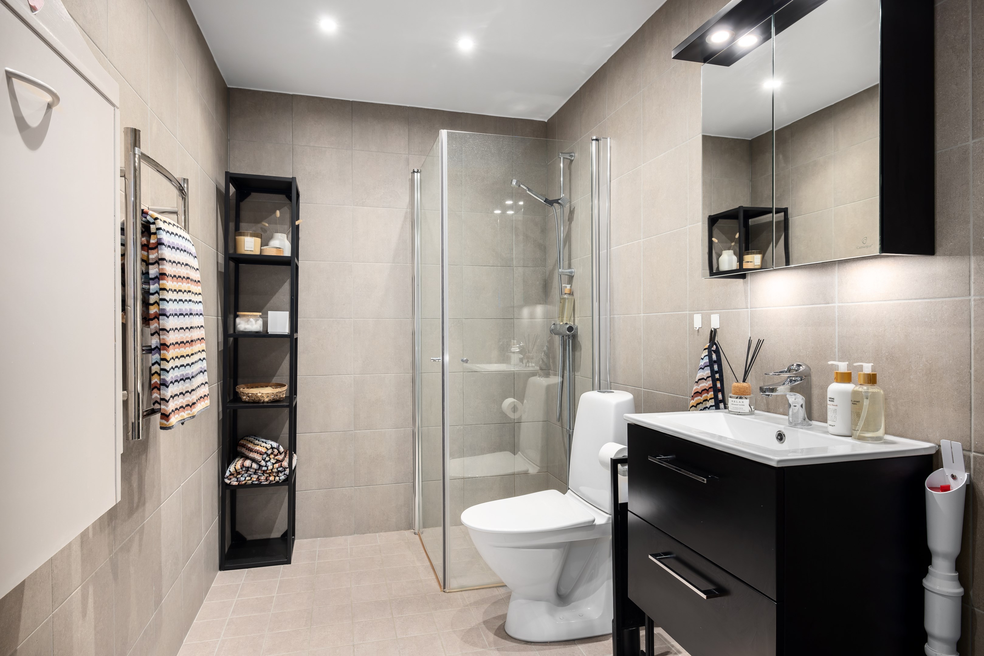 Bostadsbild från Fyrspannsvägen 46, Såld i Jarlaberg, Nacka