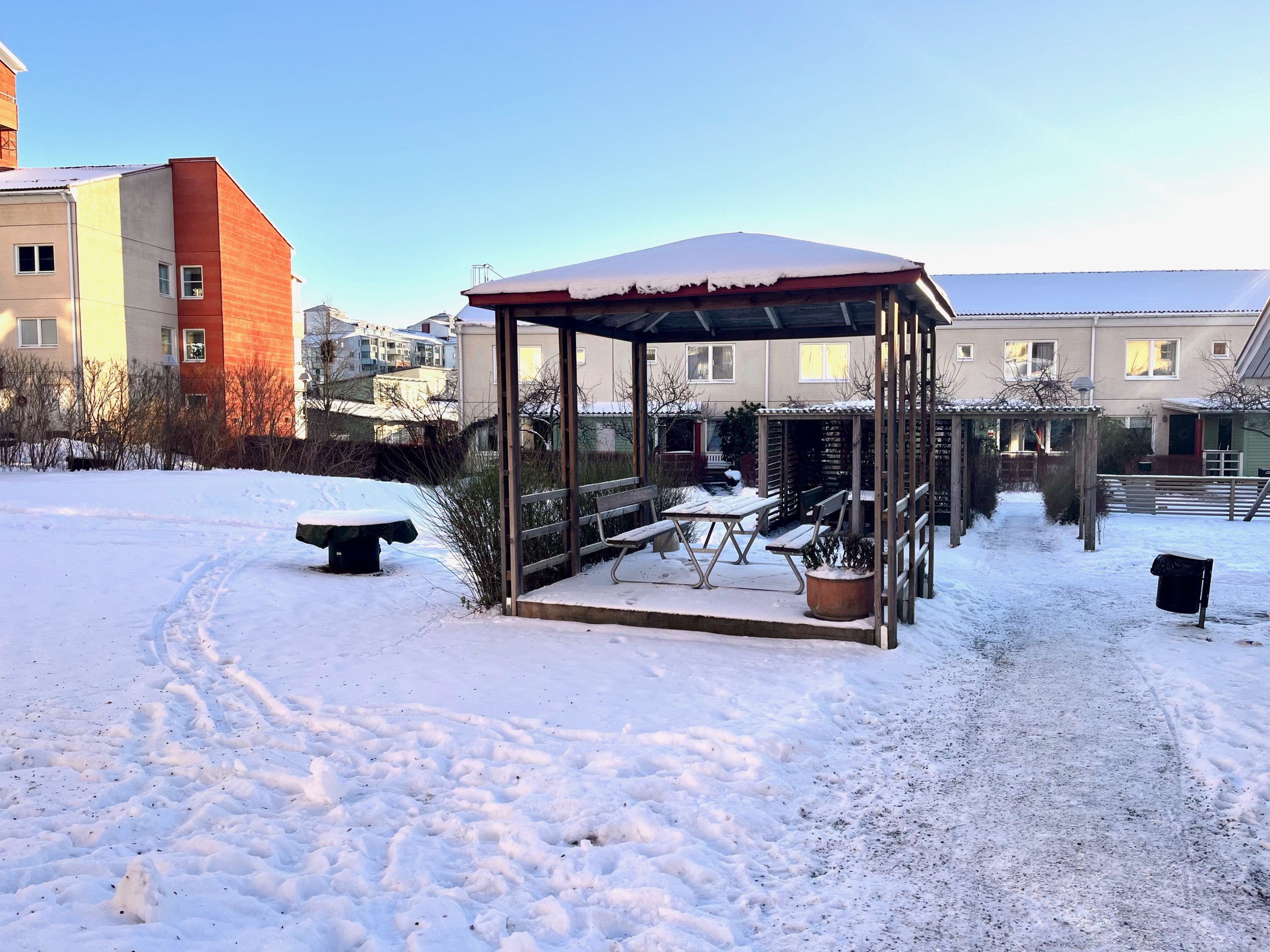 Bostadsbild från Fyrspannsvägen 46, Såld i Jarlaberg, Nacka