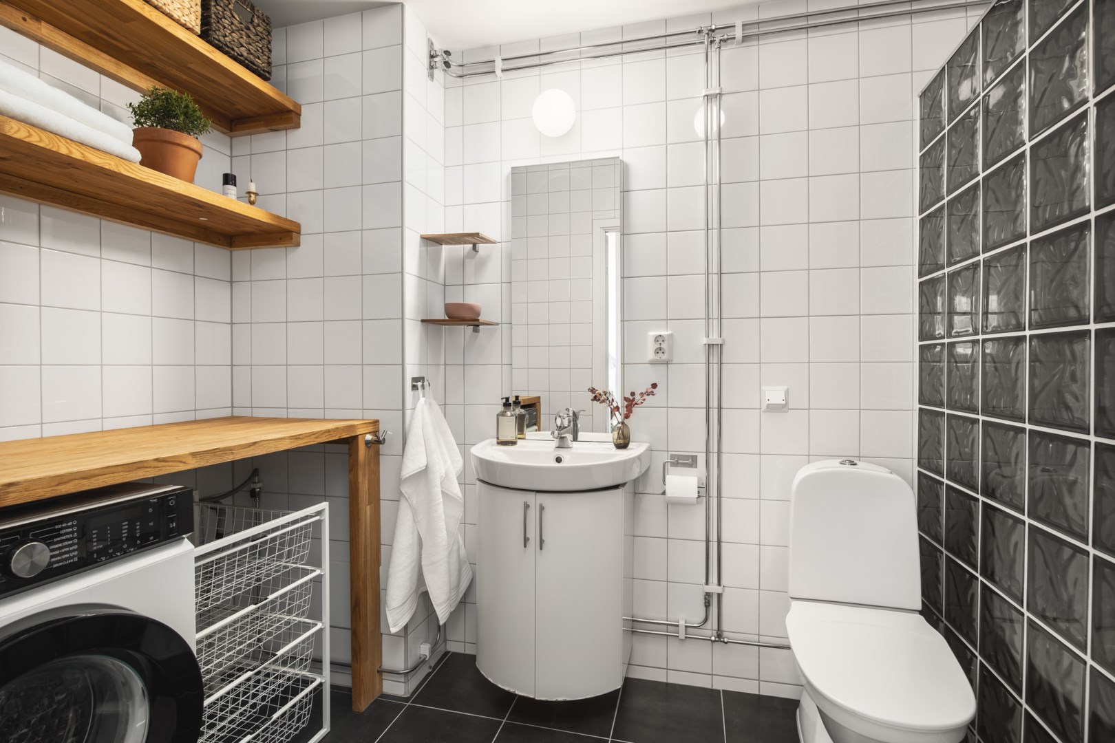 Bostadsbild från Fyrgränd 9, Kommande i Järla sjö, Nacka