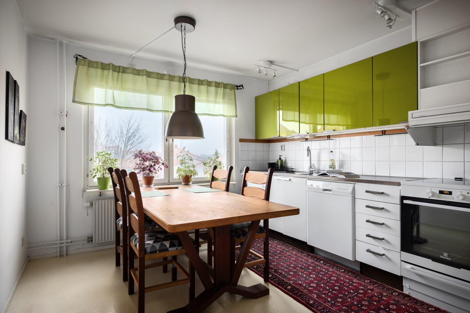 Bostadsbild från Landåvägen 73, Såld i Jarlaberg, Nacka