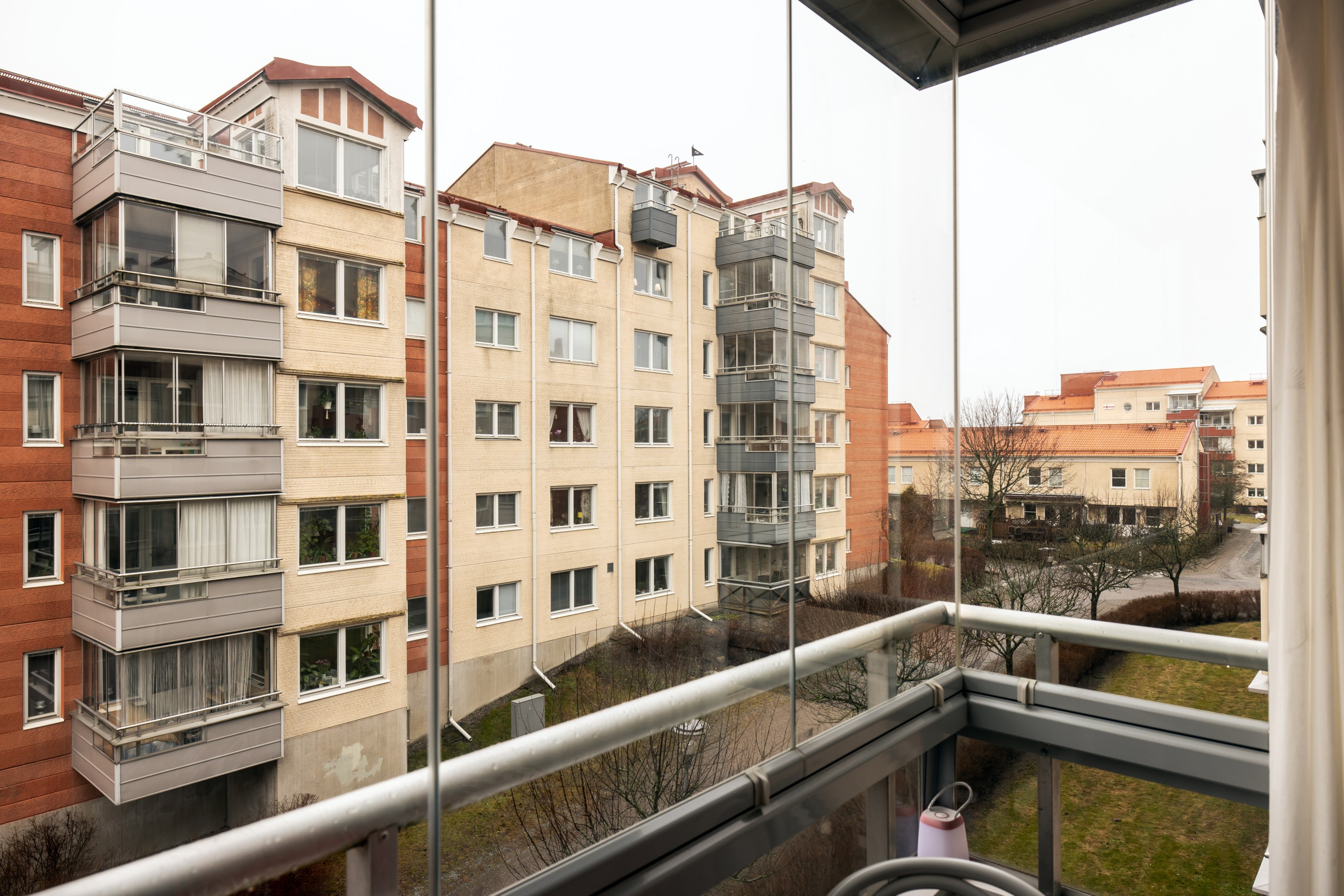 Bostadsbild från Landåvägen 73, Såld i Jarlaberg, Nacka