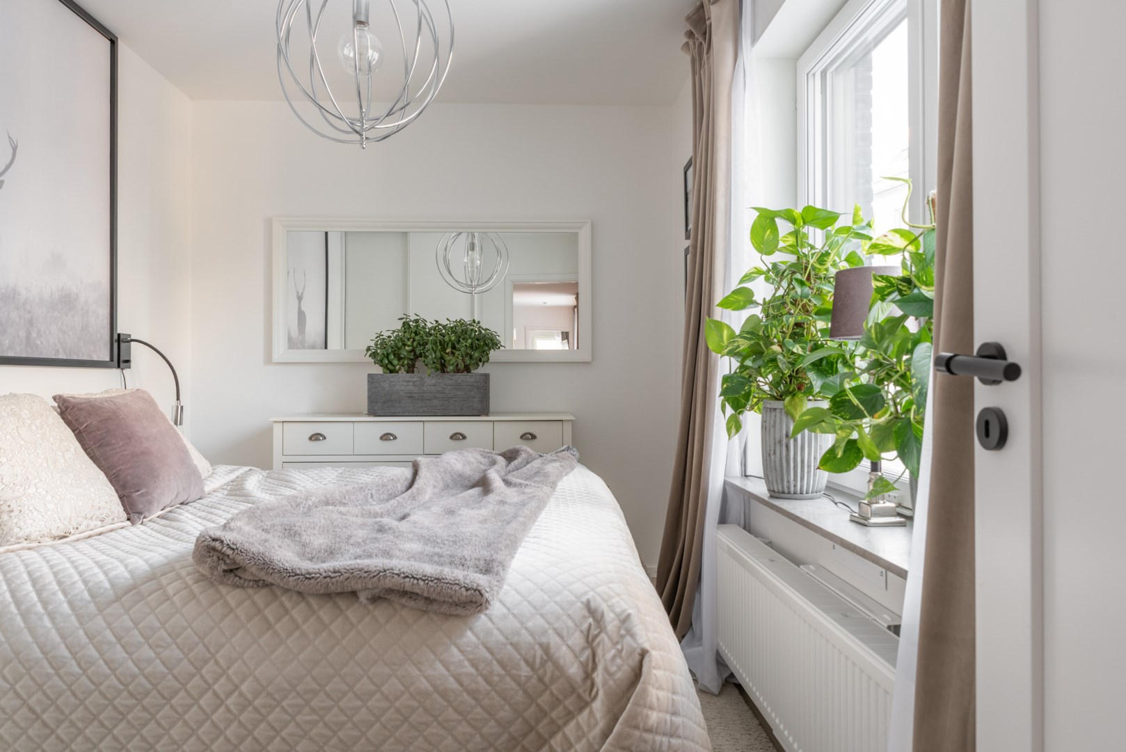 Bostadsbild från Sjöjungfrugatan 4, Såld i Öster Mälarstrand, Västerås