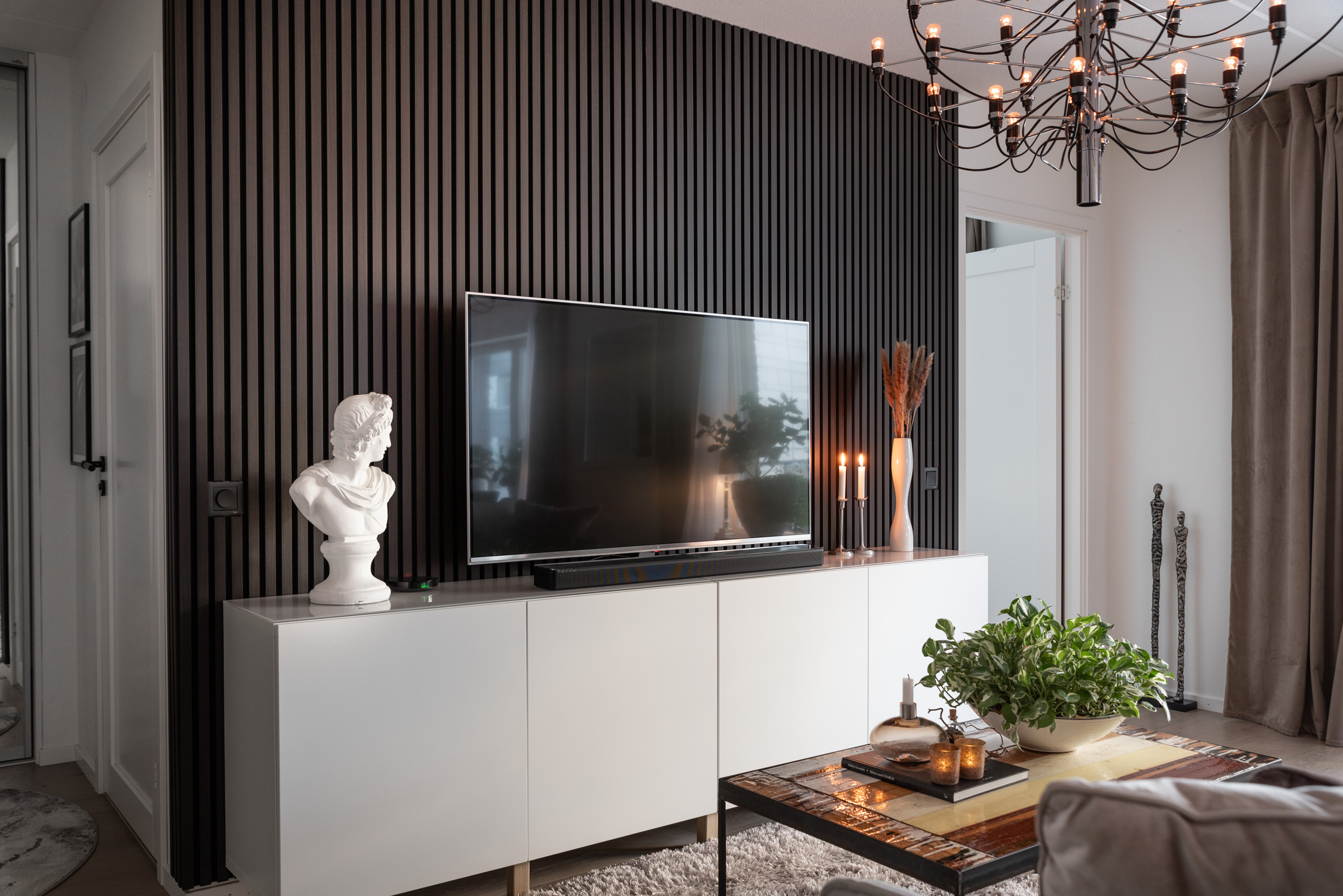 Bostadsbild från Sjöjungfrugatan 4, Såld i Öster Mälarstrand, Västerås