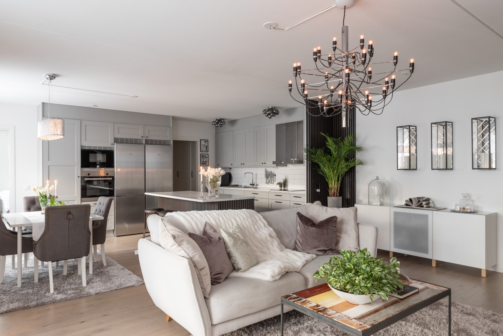 Bostadsbild från Sjöjungfrugatan 4, Såld i Öster Mälarstrand, Västerås