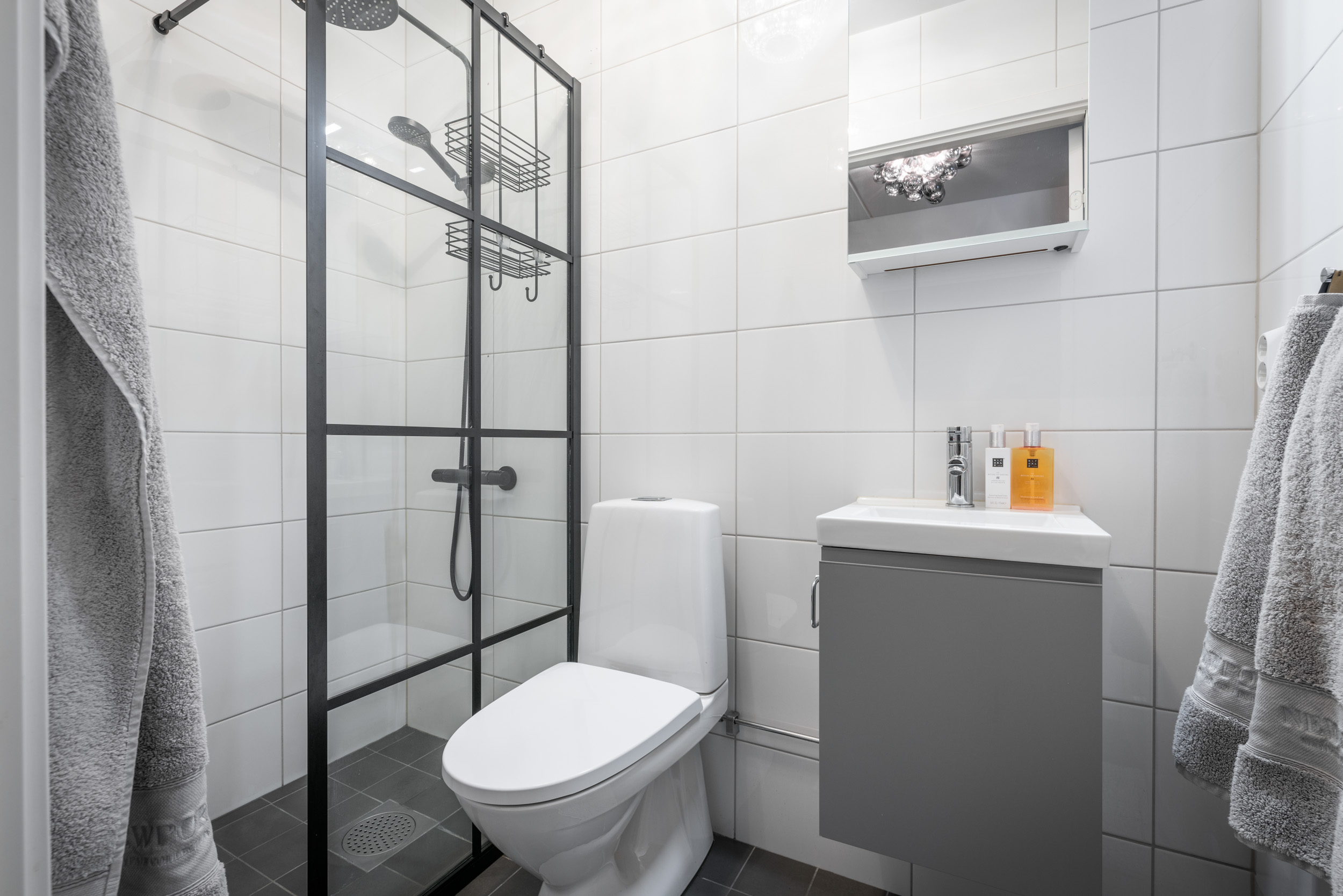 Bostadsbild från Sjöjungfrugatan 4, Såld i Öster Mälarstrand, Västerås