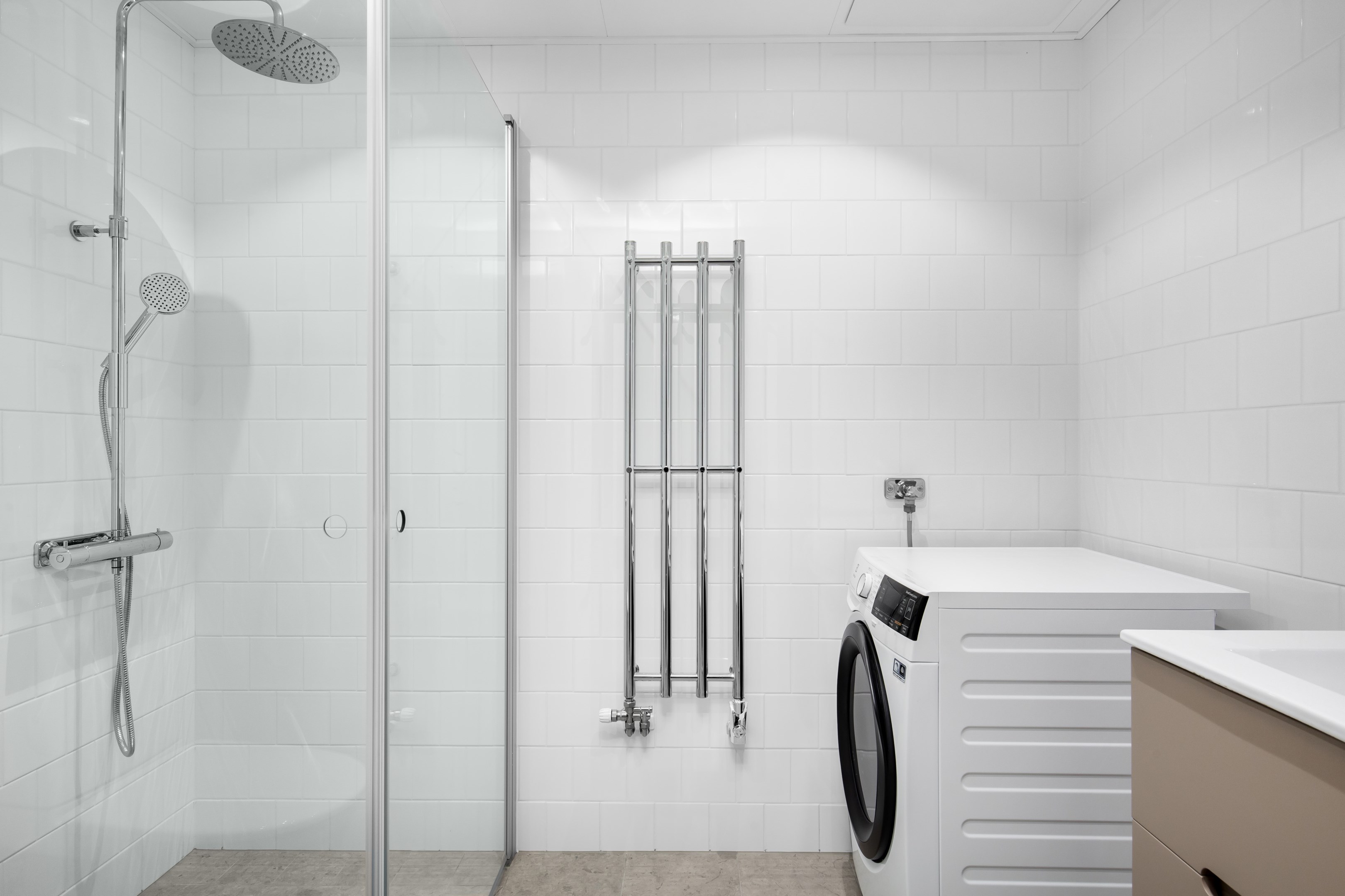 Bostadsbild från Östra Gräsvägen 7, Såld i Skuru, Nacka