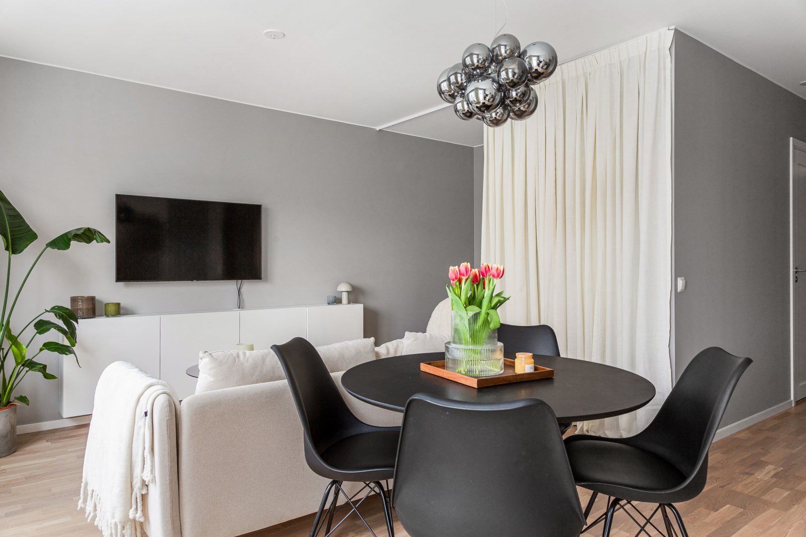 Bostadsbild från Parkallén 31, 4tr, Såld i Täby Park, Täby