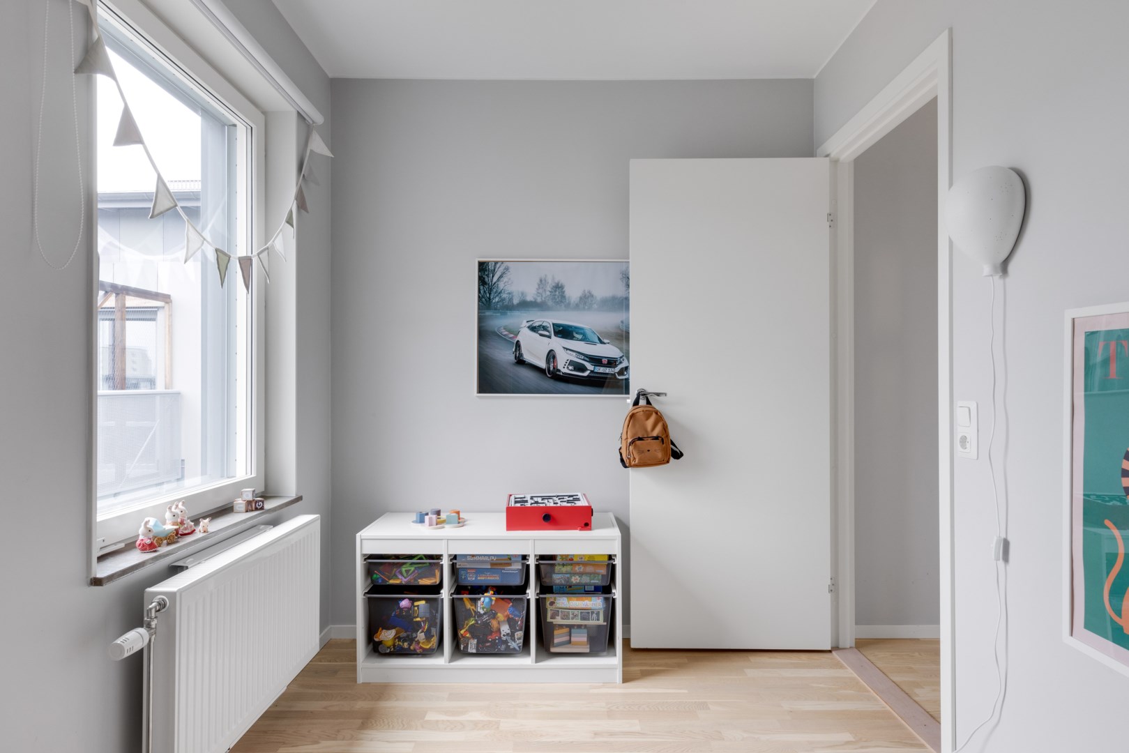 Bostadsbild från Svärdsliljegatan 4, Såld i Salabacke, Uppsala