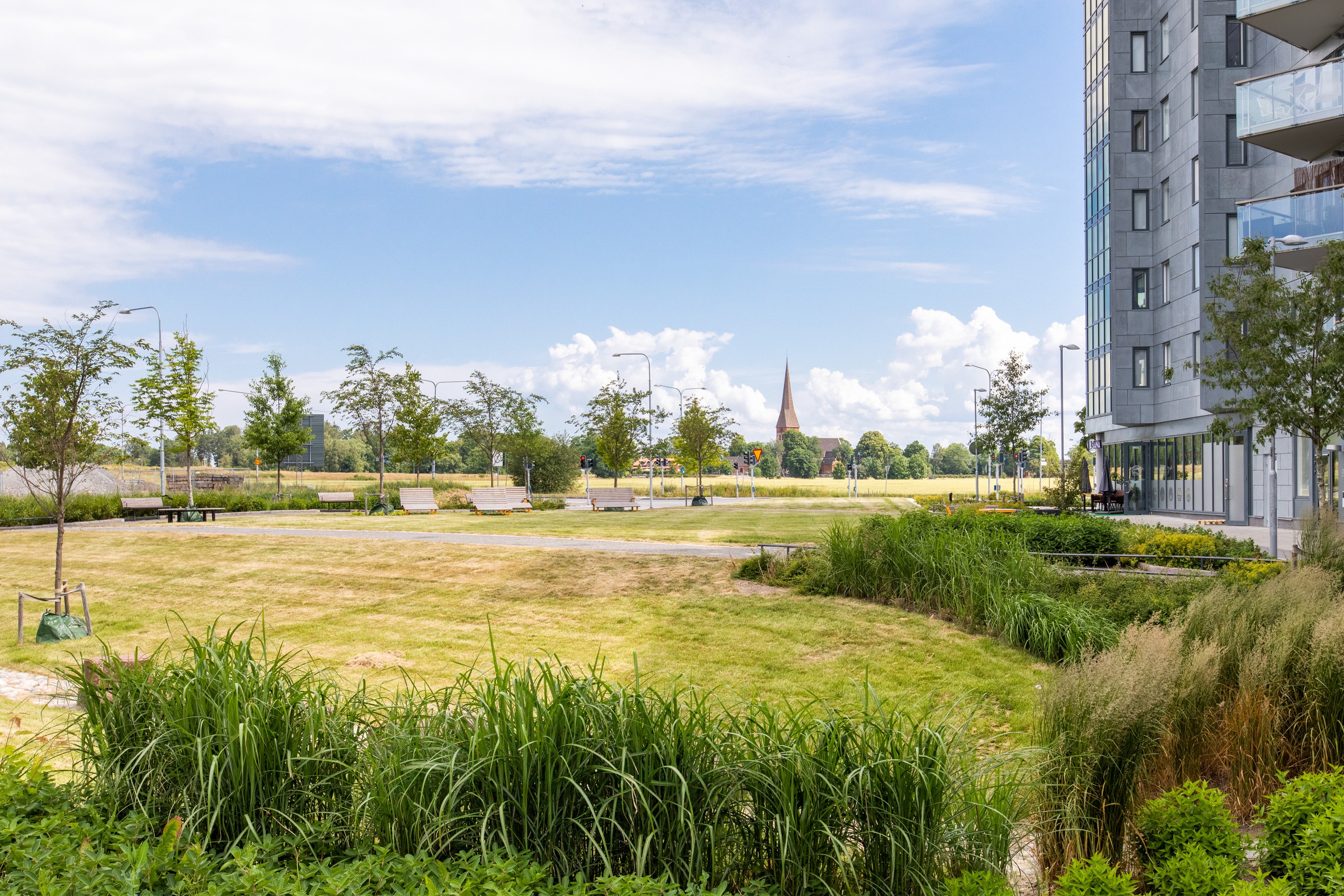 Bostadsbild från Svärdsliljegatan 4, Såld i Salabacke, Uppsala