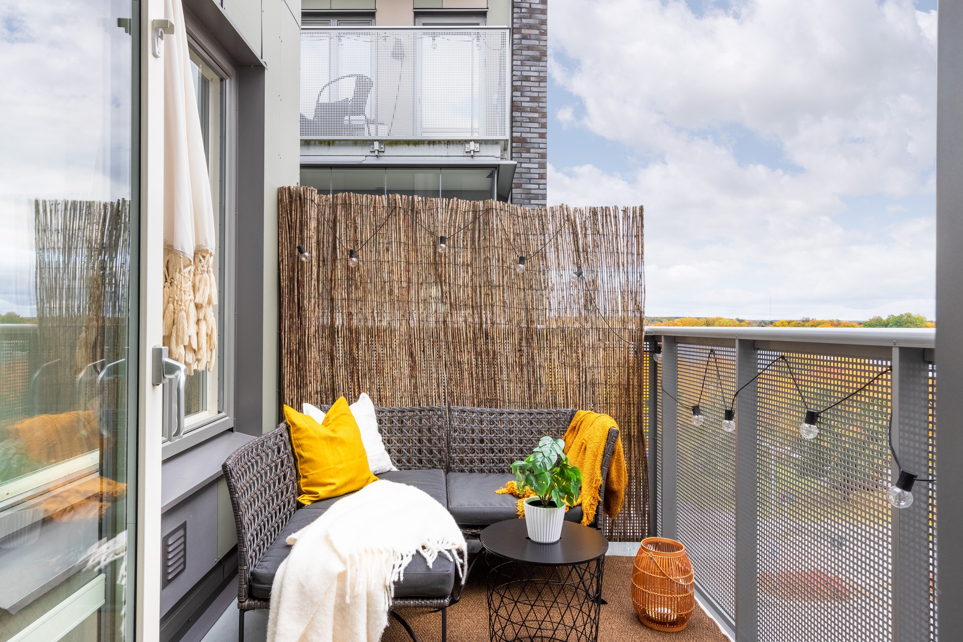 Bostadsbild från Svärdsliljegatan 4, Såld i Salabacke, Uppsala