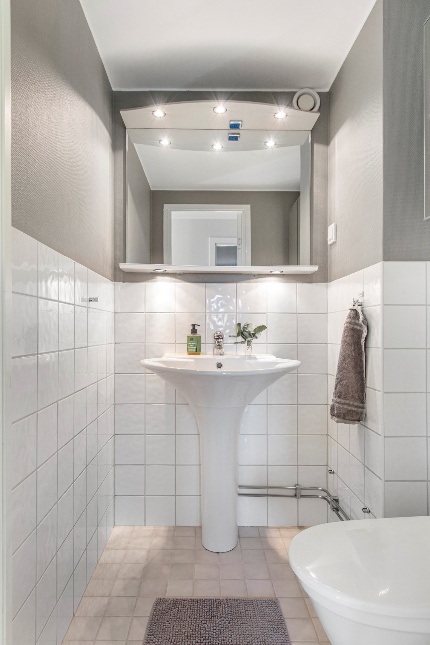 Bostadsbild från Tranvägen 2, 6tr, Till salu i Saltängen, Nacka