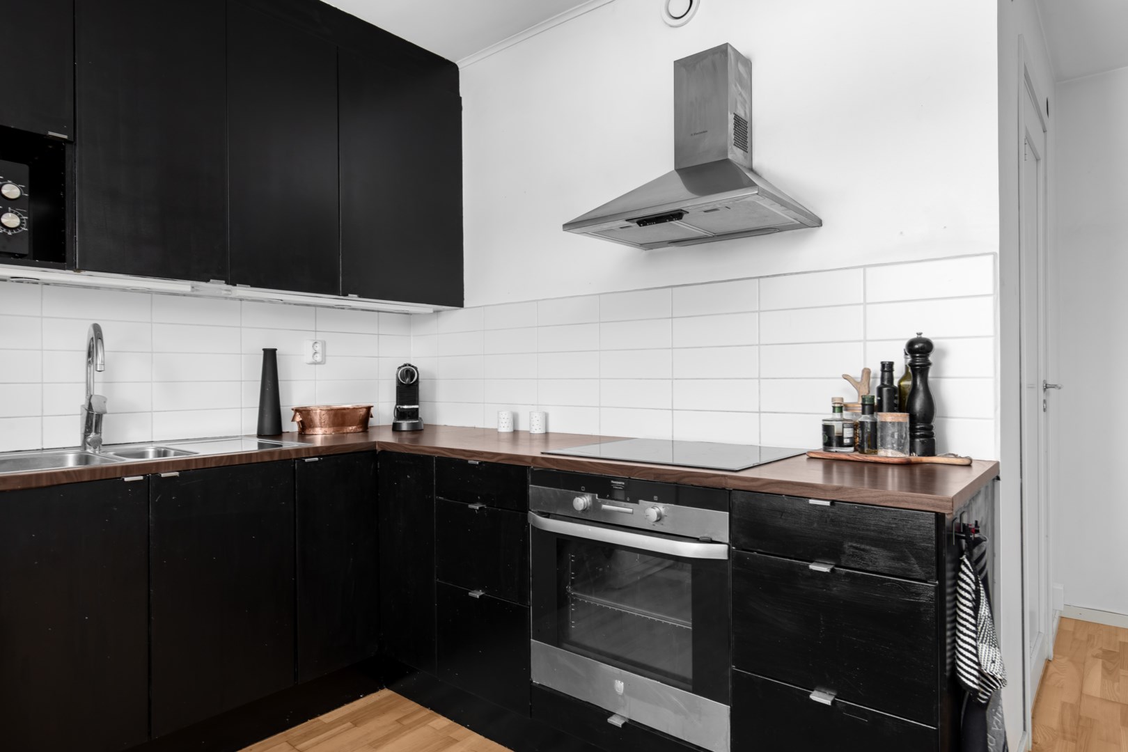 Bostadsbild från Torggatan 4B, 4tr, Såld i Saltsjöbaden, Nacka