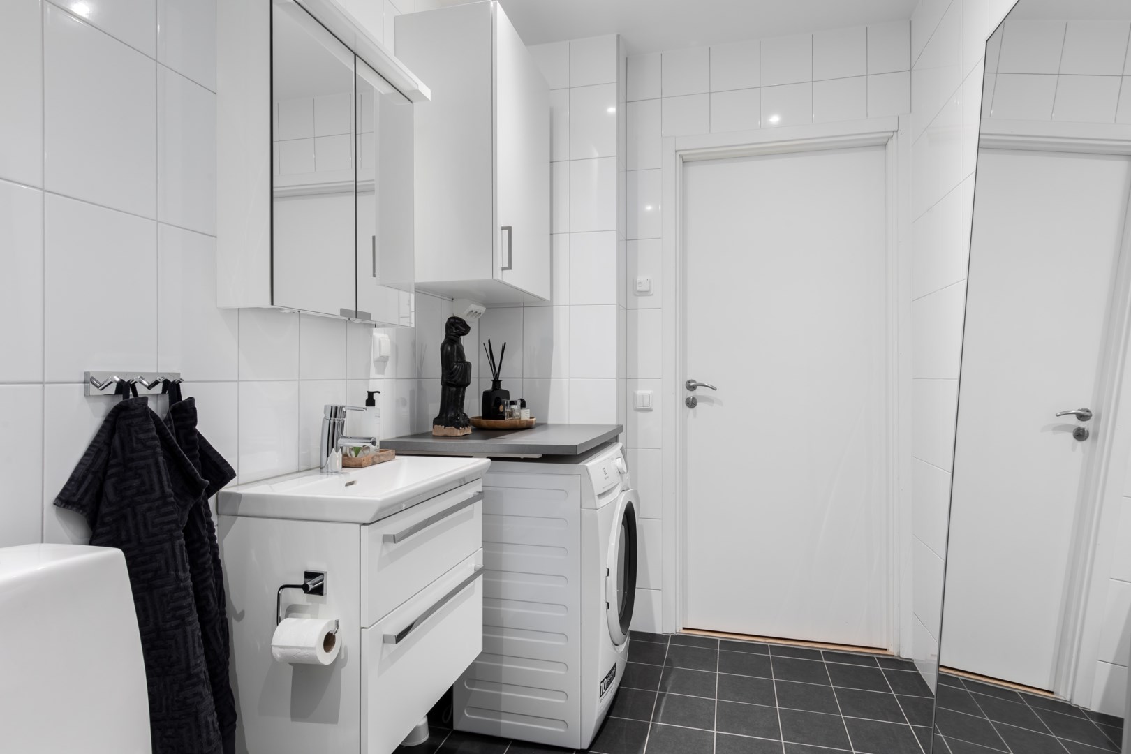 Bostadsbild från Tollareslingan 20, 8tr, Såld i Tollare, Nacka