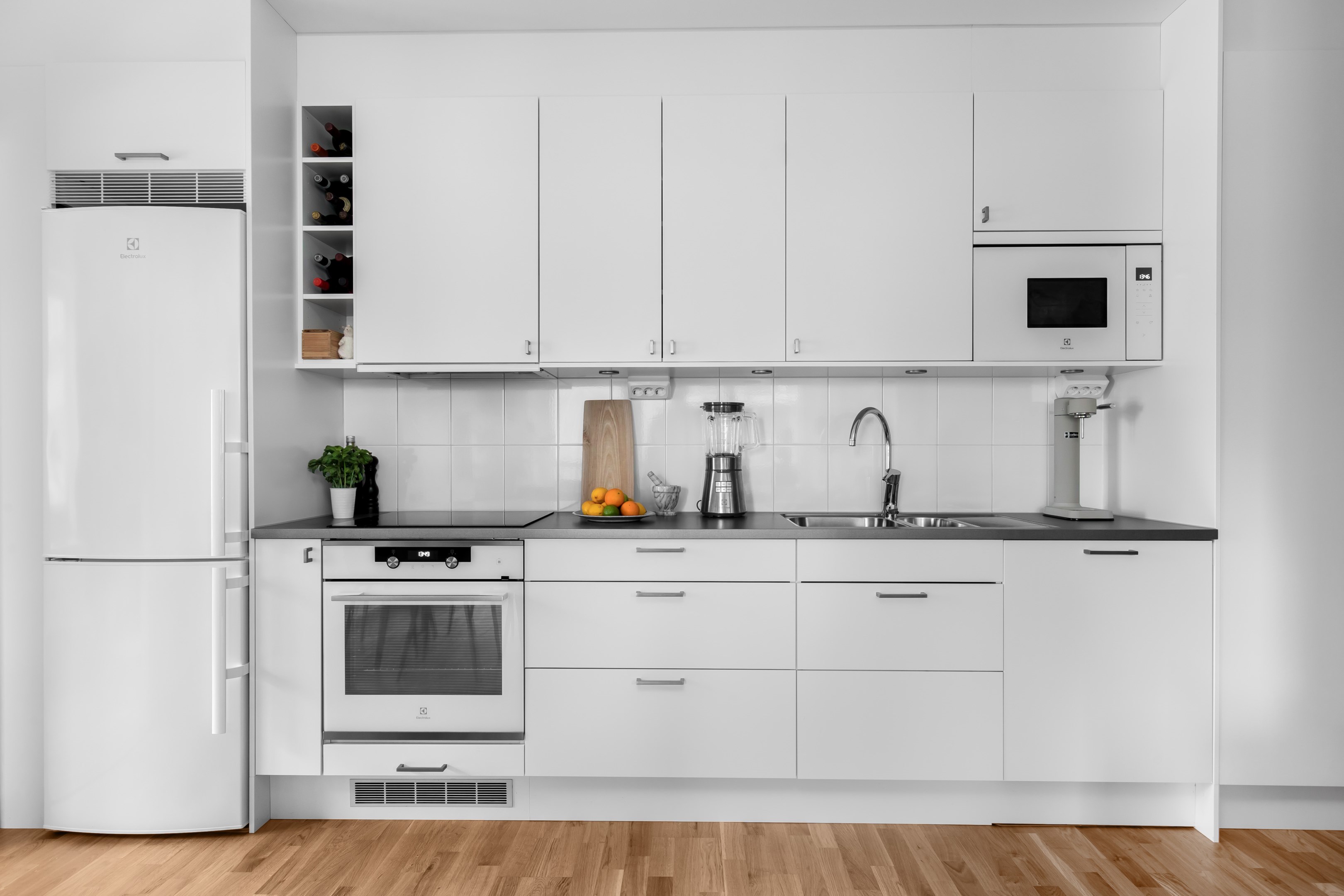 Bostadsbild från Tollareslingan 20, 8tr, Såld i Tollare, Nacka