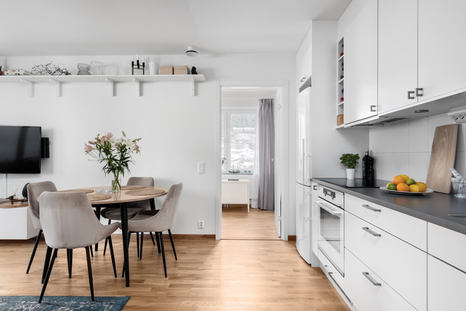 Bostadsbild från Tollareslingan 20, 8tr, Såld i Tollare, Nacka