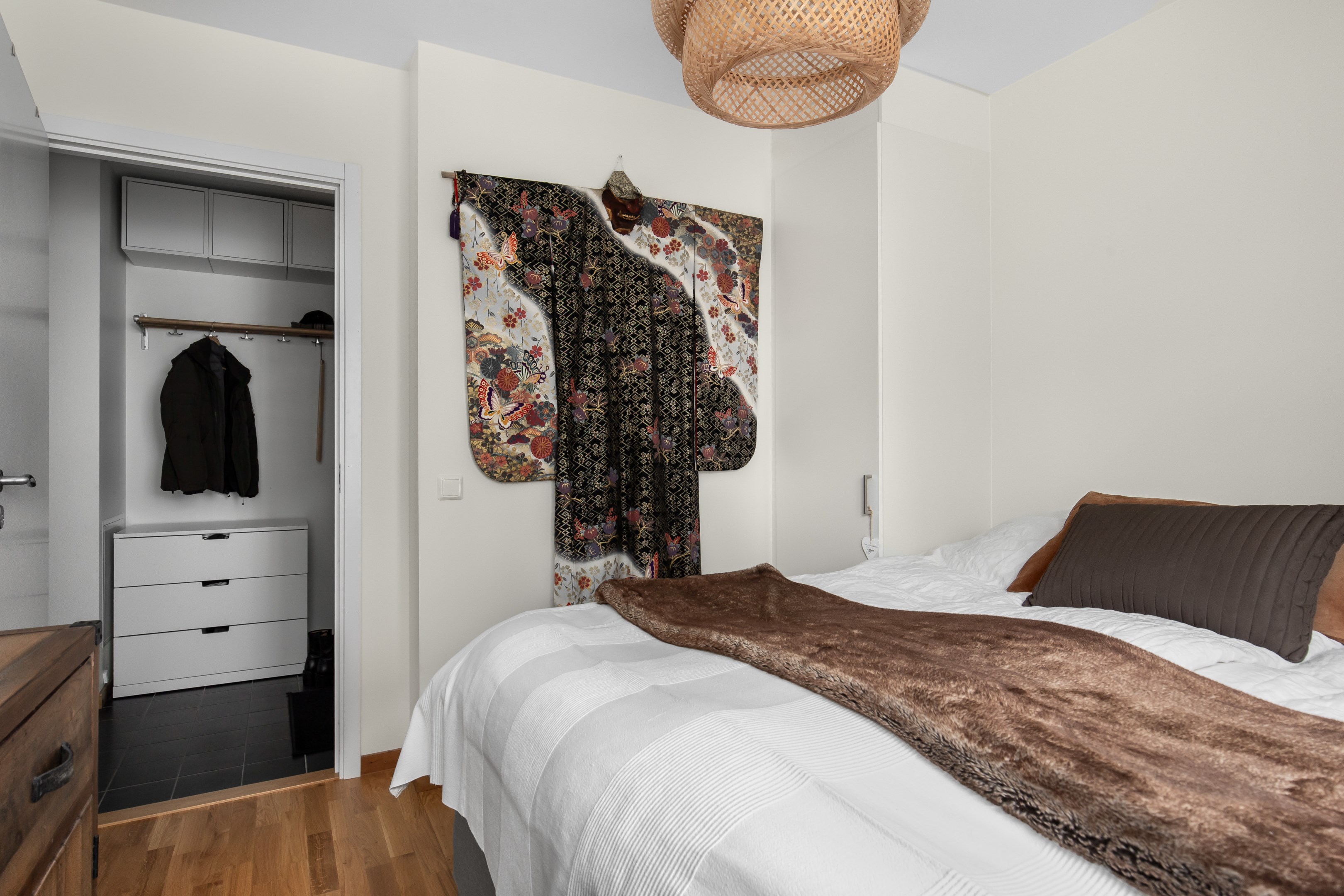 Bostadsbild från Tollareslingan 20, 8tr, Såld i Tollare, Nacka