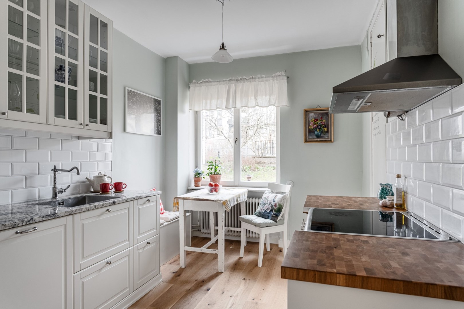 Bostadsbild från Östra ågatan 17, Såld i Centrum, Uppsala