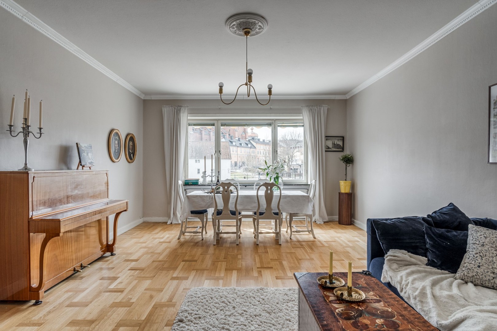 Bostadsbild från Östra ågatan 17, Såld i Centrum, Uppsala