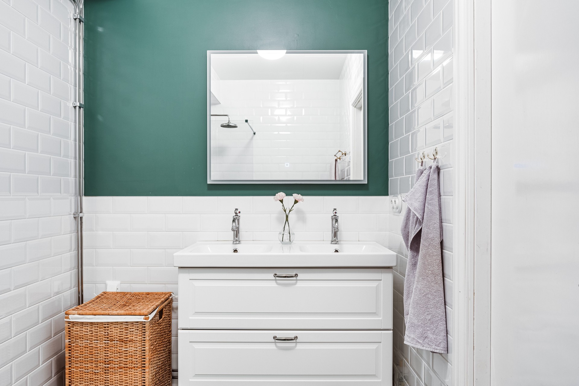 Bostadsbild från Östra ågatan 17, Såld i Centrum, Uppsala