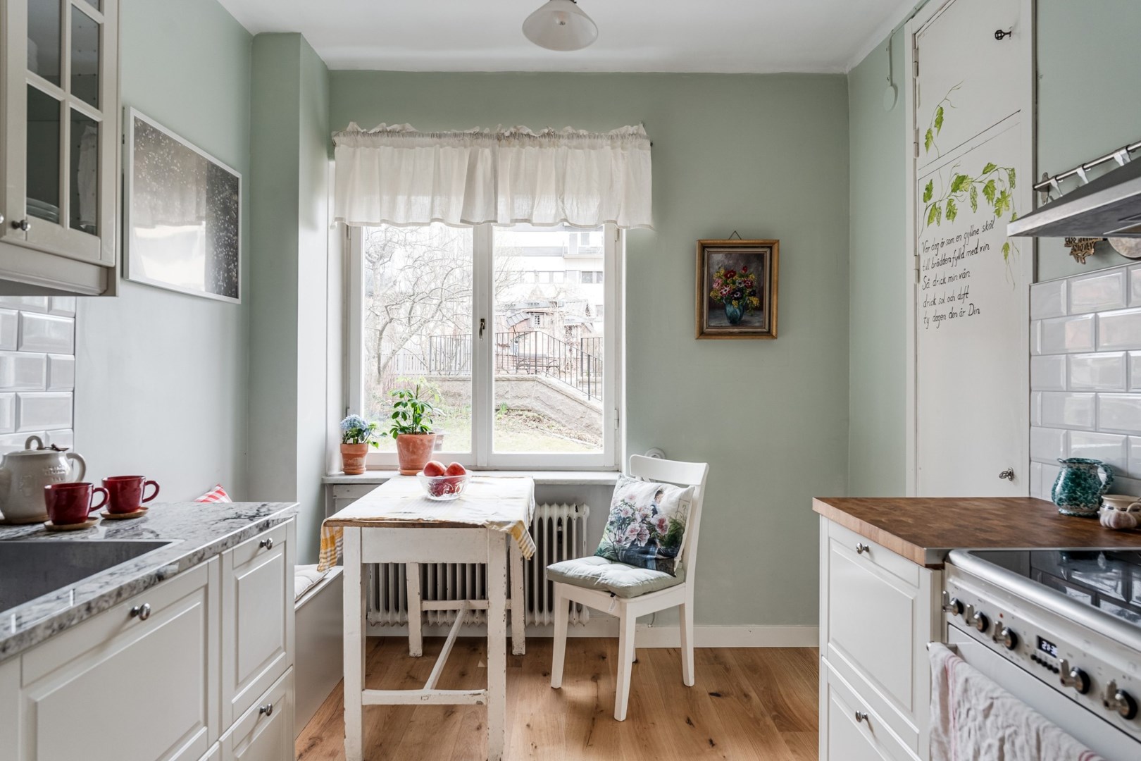 Bostadsbild från Östra ågatan 17, Såld i Centrum, Uppsala