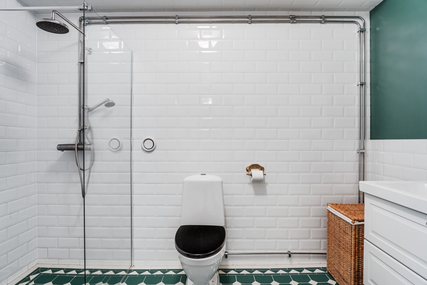 Bostadsbild från Östra ågatan 17, Såld i Centrum, Uppsala