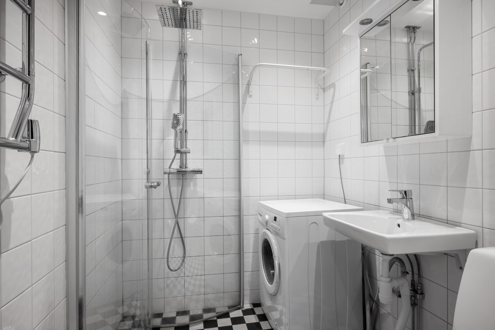 Bostadsbild från Alphyddevägen 6, Såld i , Nacka