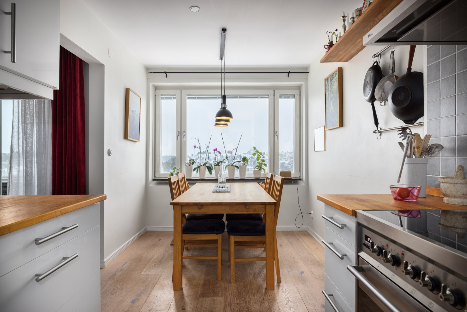 Bostadsbild från Alphyddevägen 6, Såld i , Nacka