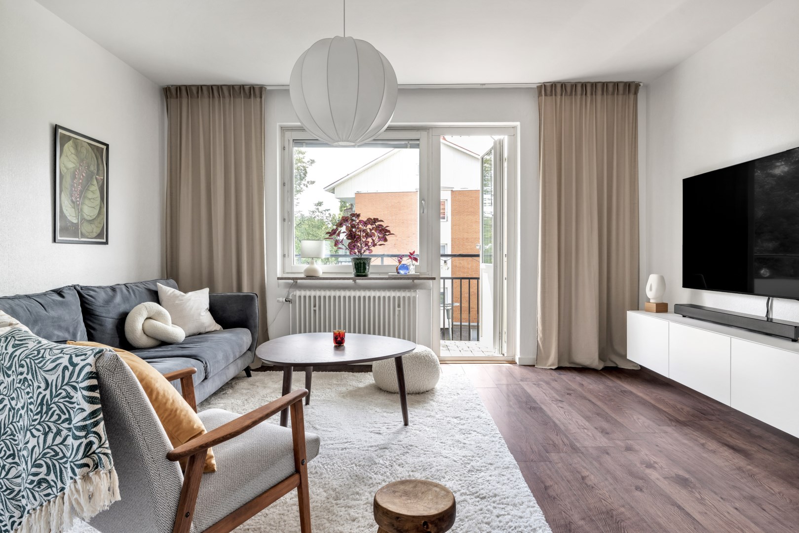 Bostadsbild från Årstagatan 45, Såld i Salabacke, Uppsala