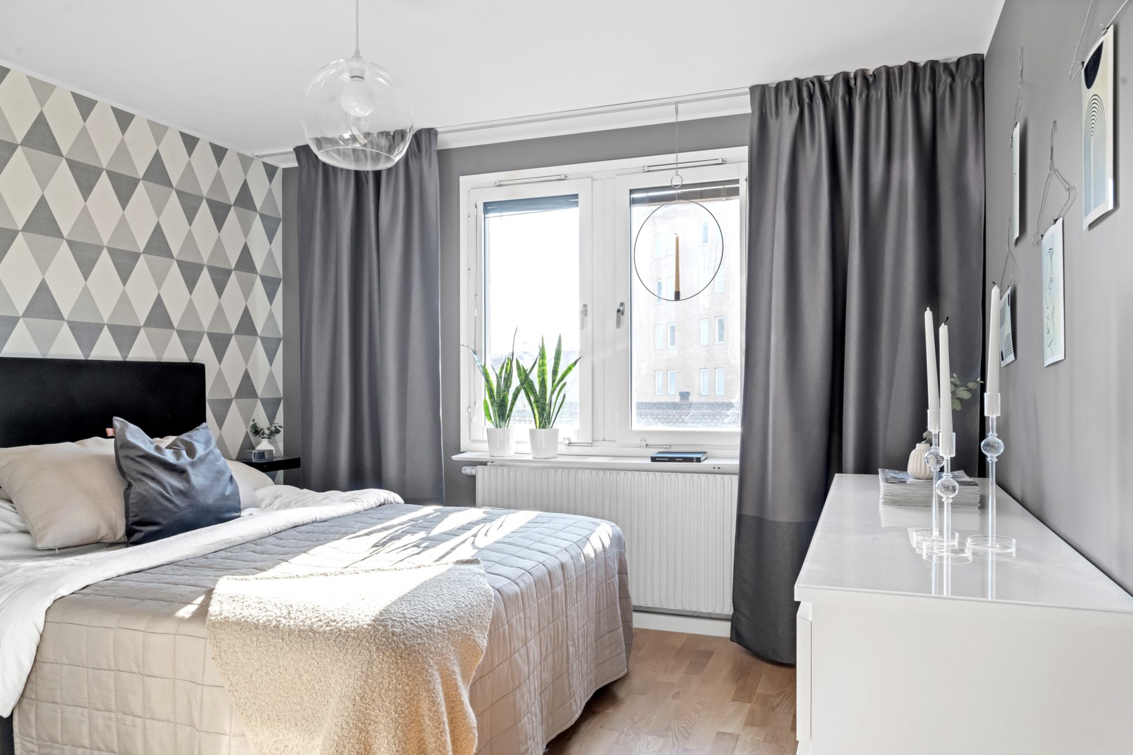 Bostadsbild från Djäknegatan 50, Såld i Kapellgärdet, Uppsala