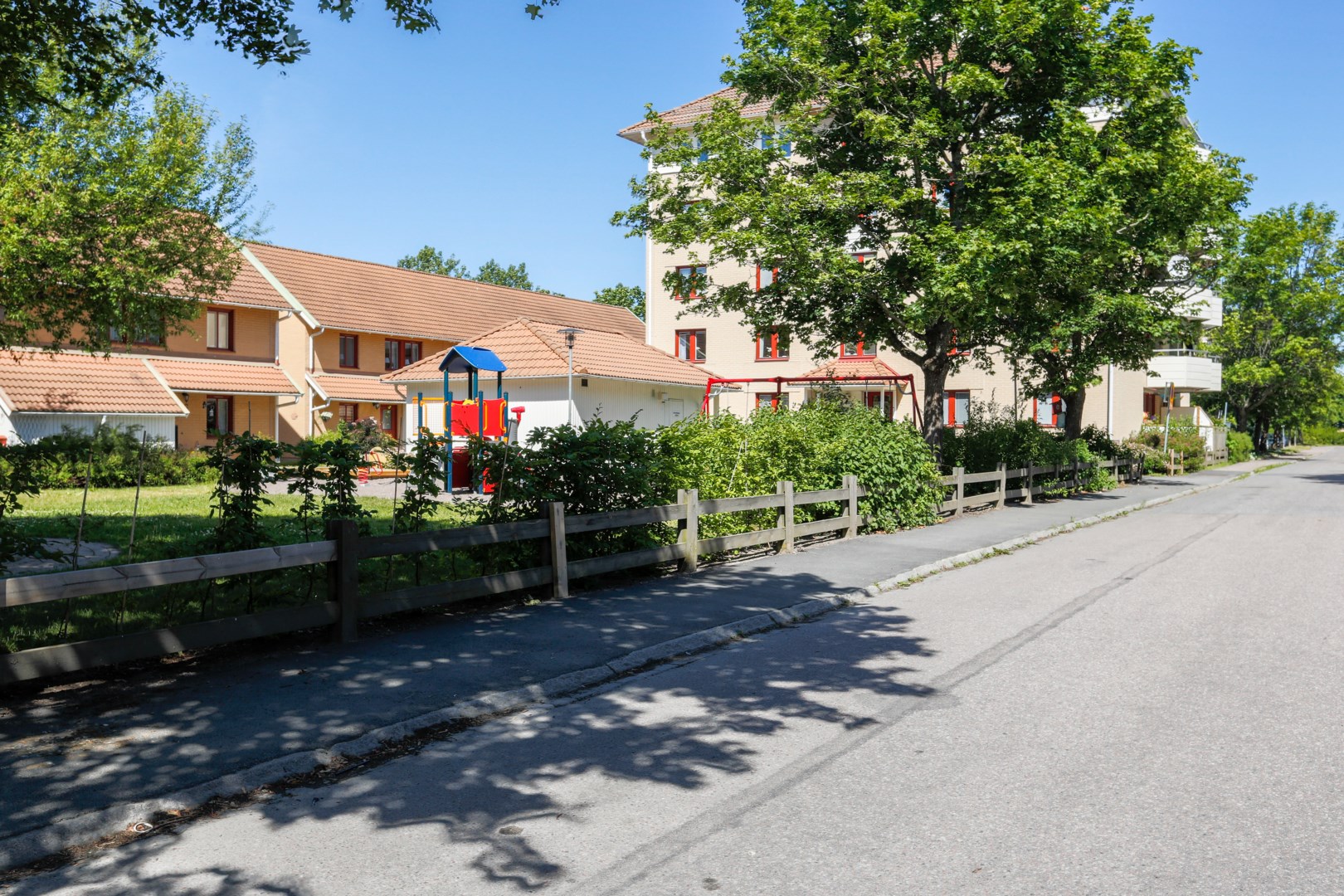 Bostadsbild från Djäknegatan 50, Såld i Kapellgärdet, Uppsala