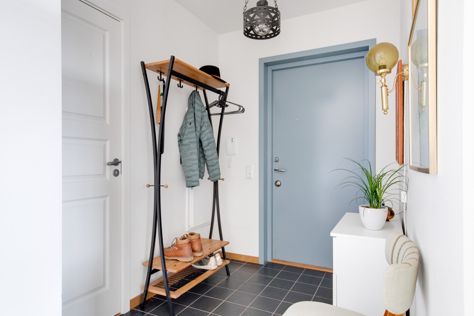 Bostadsbild från Svartbäcksgatan 42 B, Såld i Svartbäcken, Uppsala