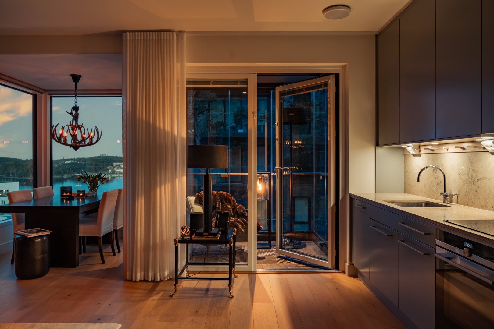 Bostadsbild från Tollarevägen 49, Såld i Tollare, Nacka