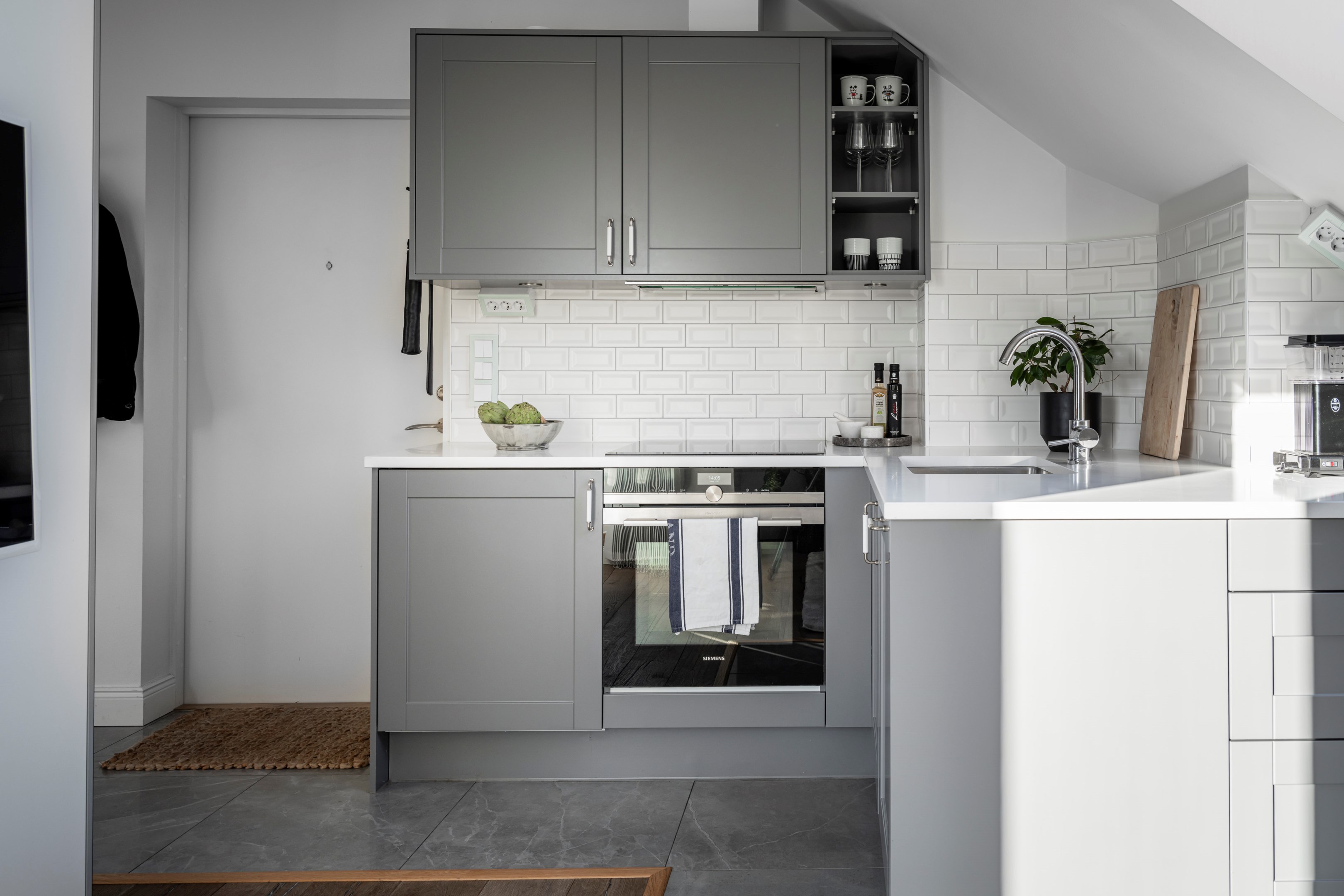 Bostadsbild från Fridhemsgatan 12B, Vind, Såld i , Stockholm