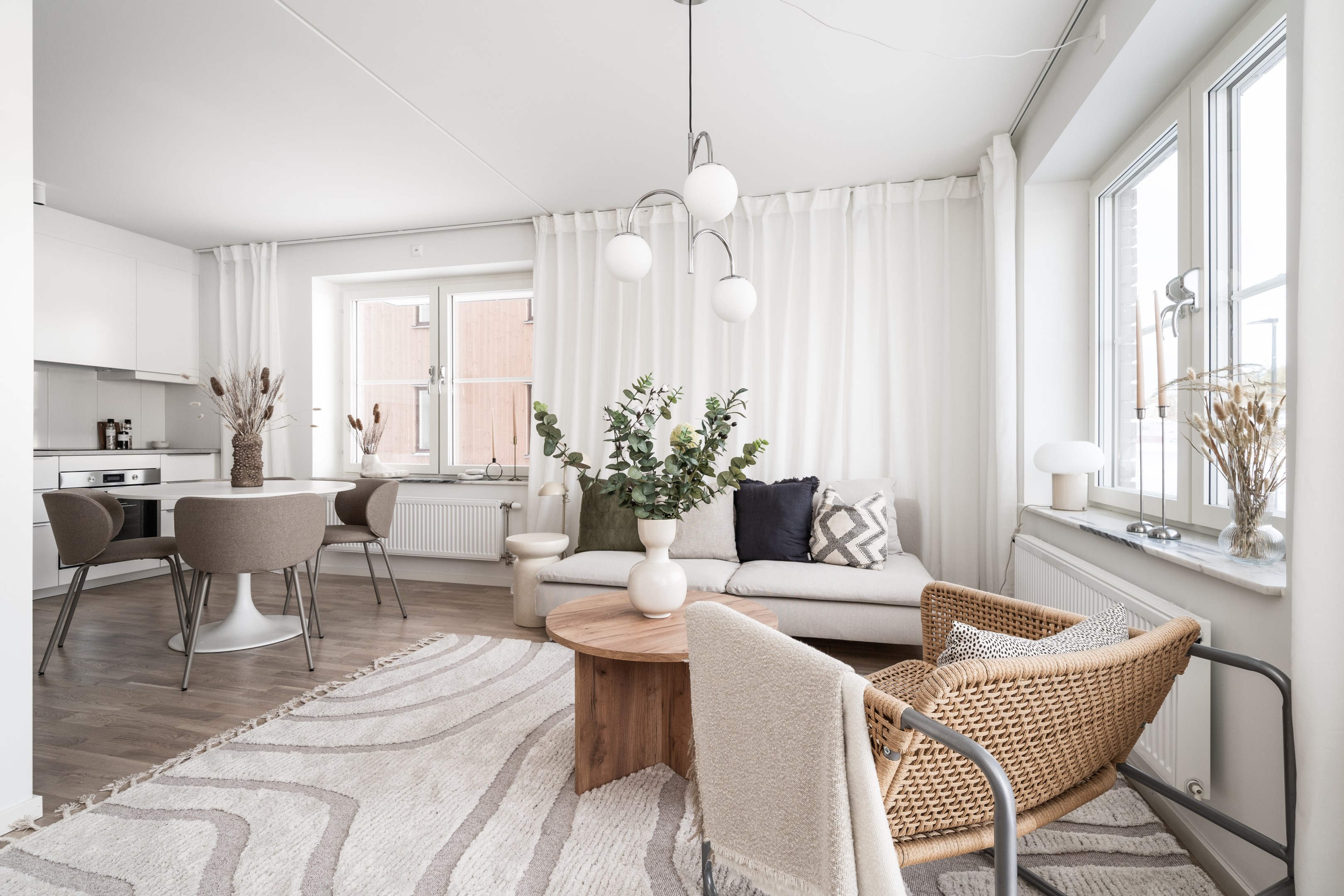 Bostadsbild från Slalomvägen 6, Såld i Väsjön, Sollentuna