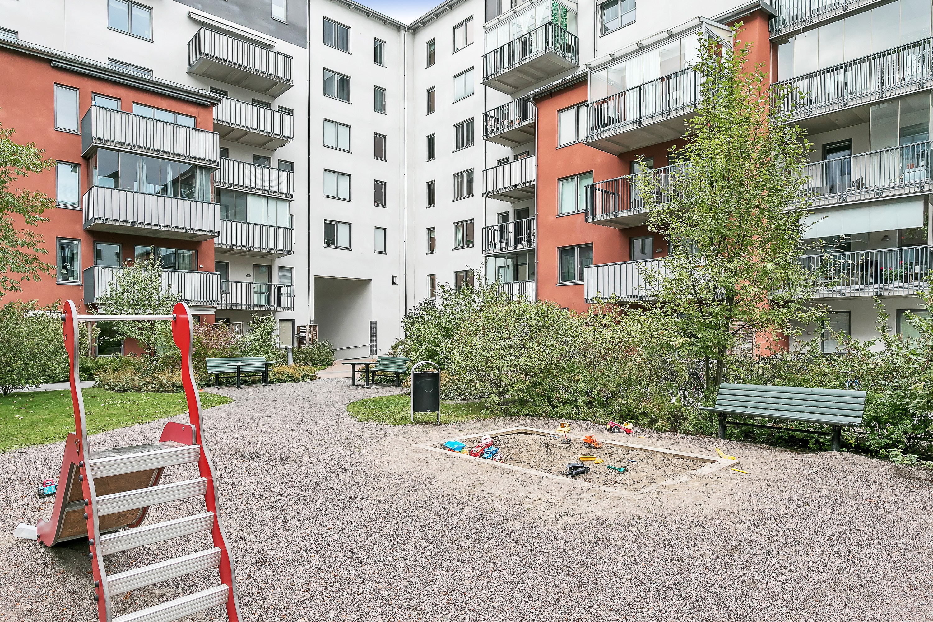 Bostadsbild från Hugingatan 11, Såld i Kungsängen, Uppsala