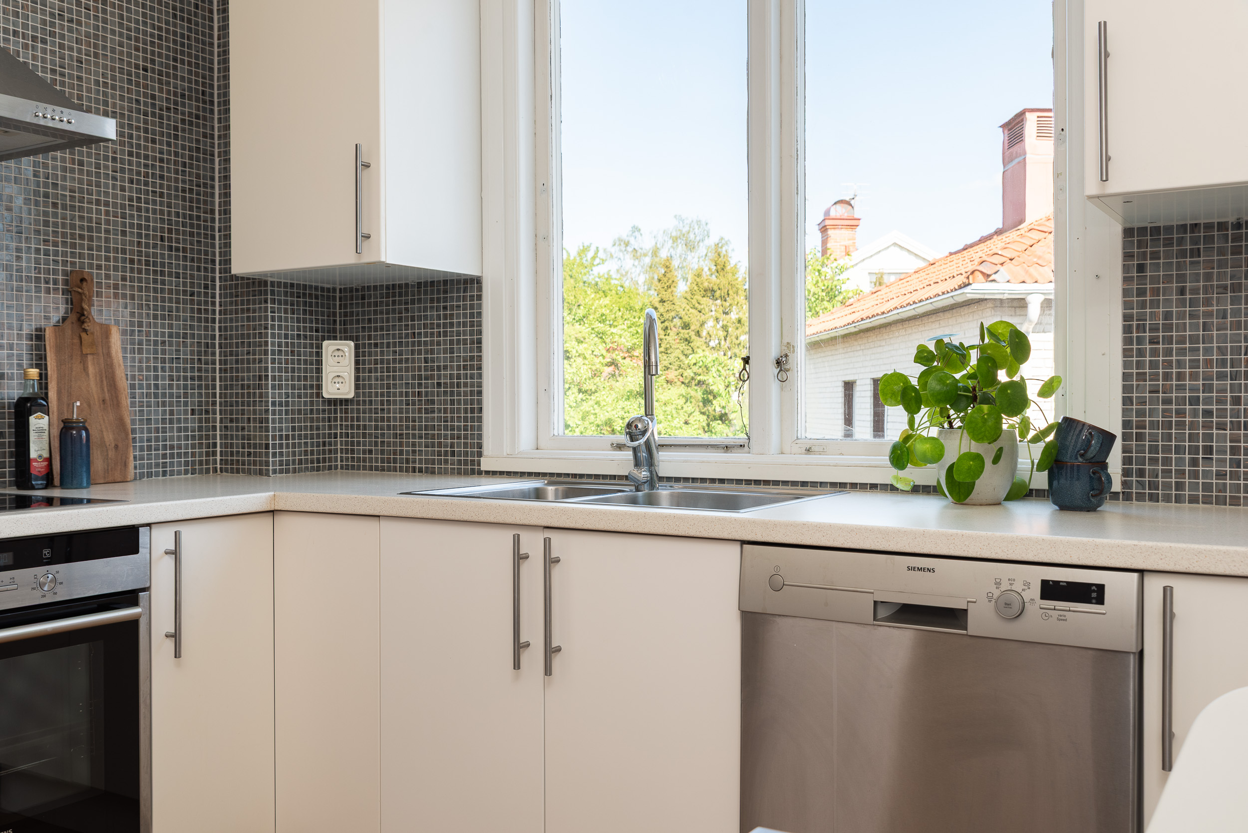 Bostadsbild från Kristiansborgsallén 20, Såld i Kristiansborg, Västerås