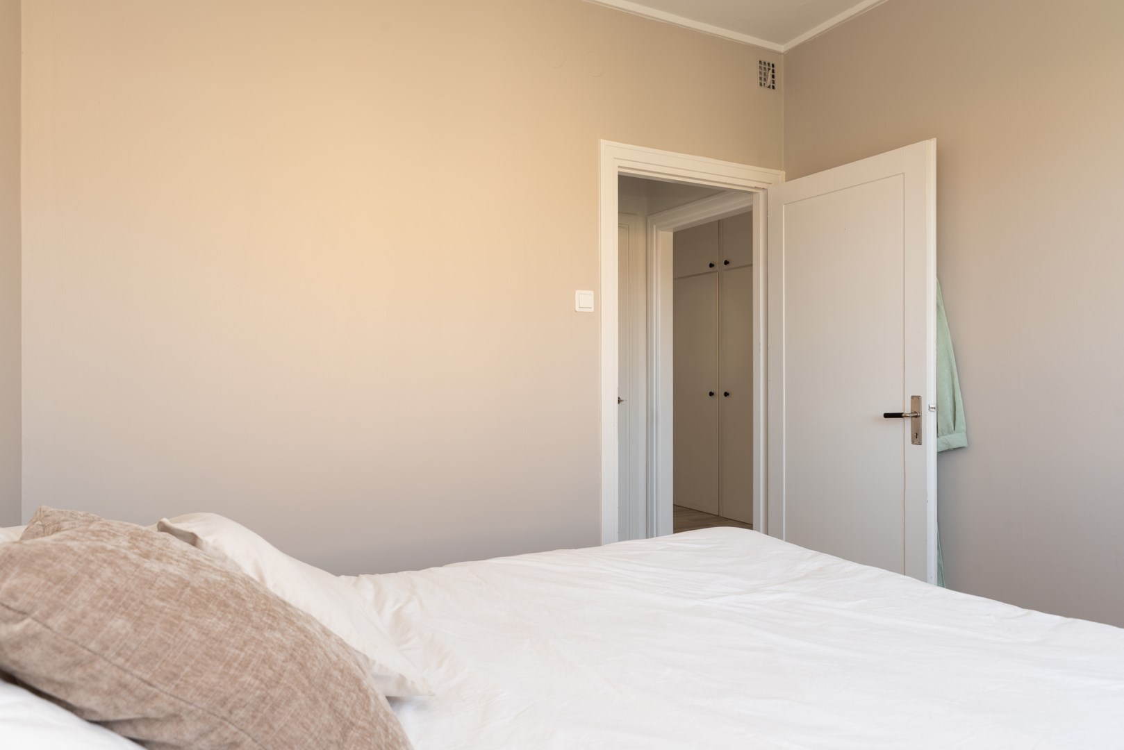 Bostadsbild från Kristiansborgsallén 20, Såld i Kristiansborg, Västerås