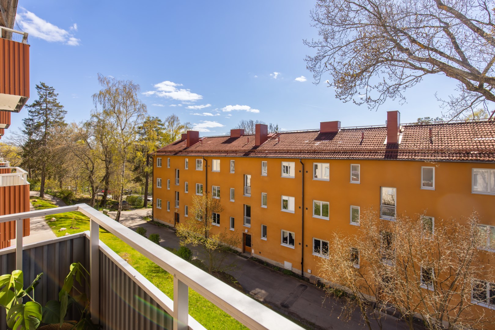 Bostadsbild från Ugglevägen 21A, Såld i Saltängen, Nacka