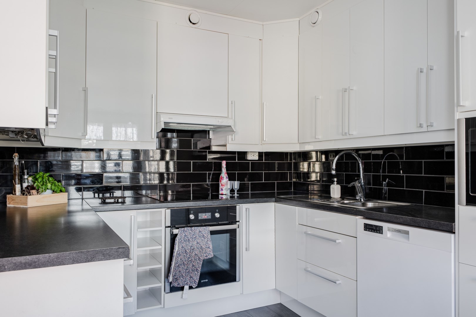 Bostadsbild från Eriksgatan 36, Såld i Centrum, Enköping