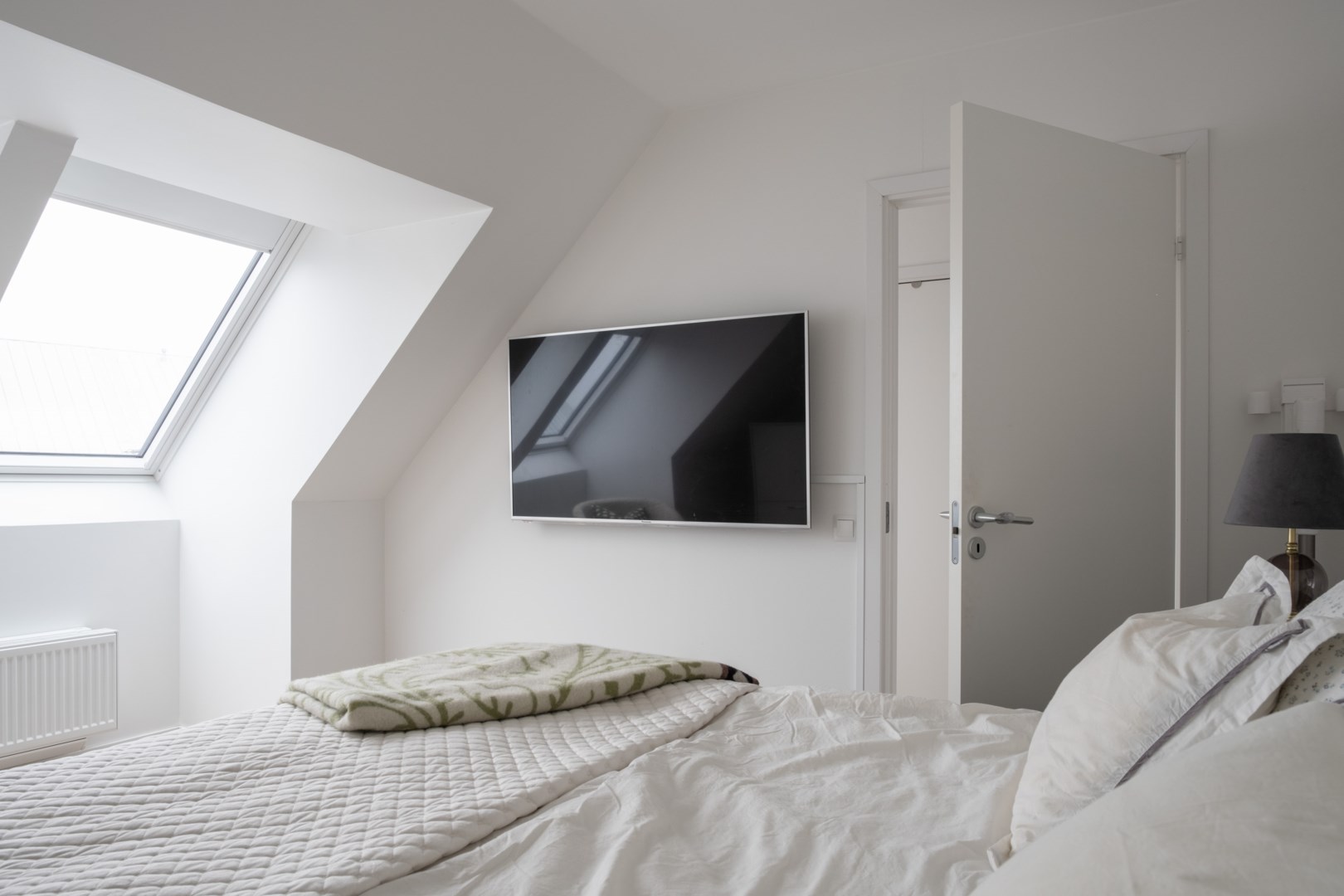 Bostadsbild från Sjöjungfrugatan 3A, Såld i Öster Mälarstrand, Västerås