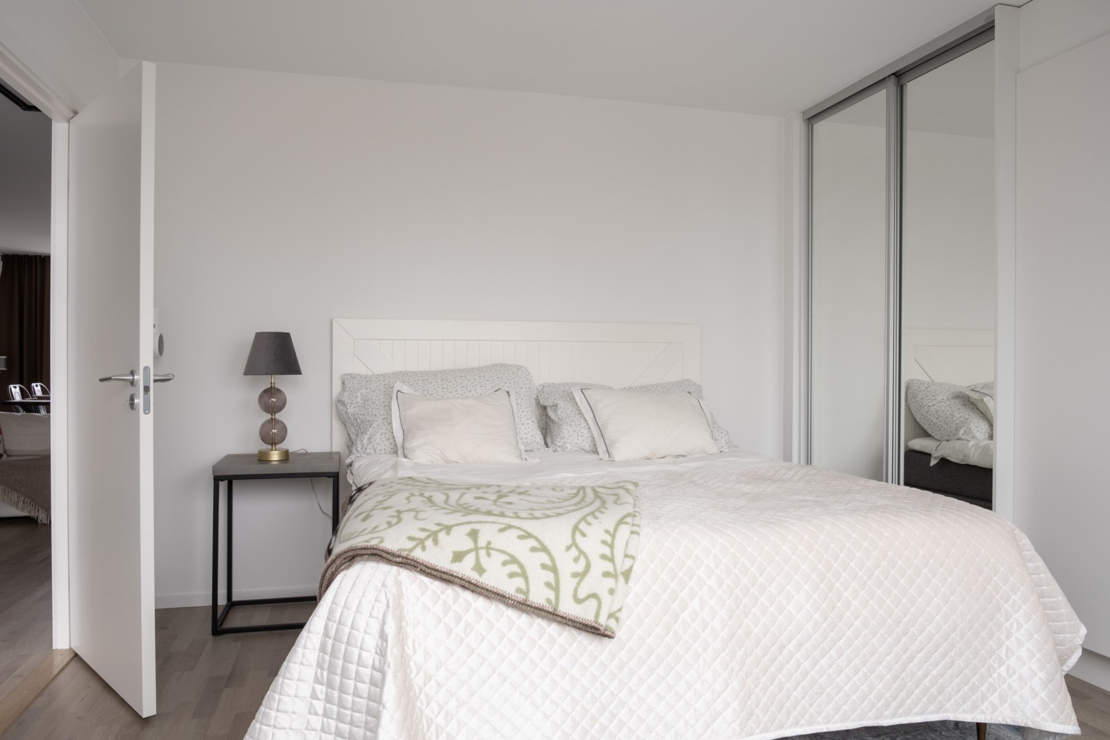 Bostadsbild från Sjöjungfrugatan 3A, Såld i Öster Mälarstrand, Västerås